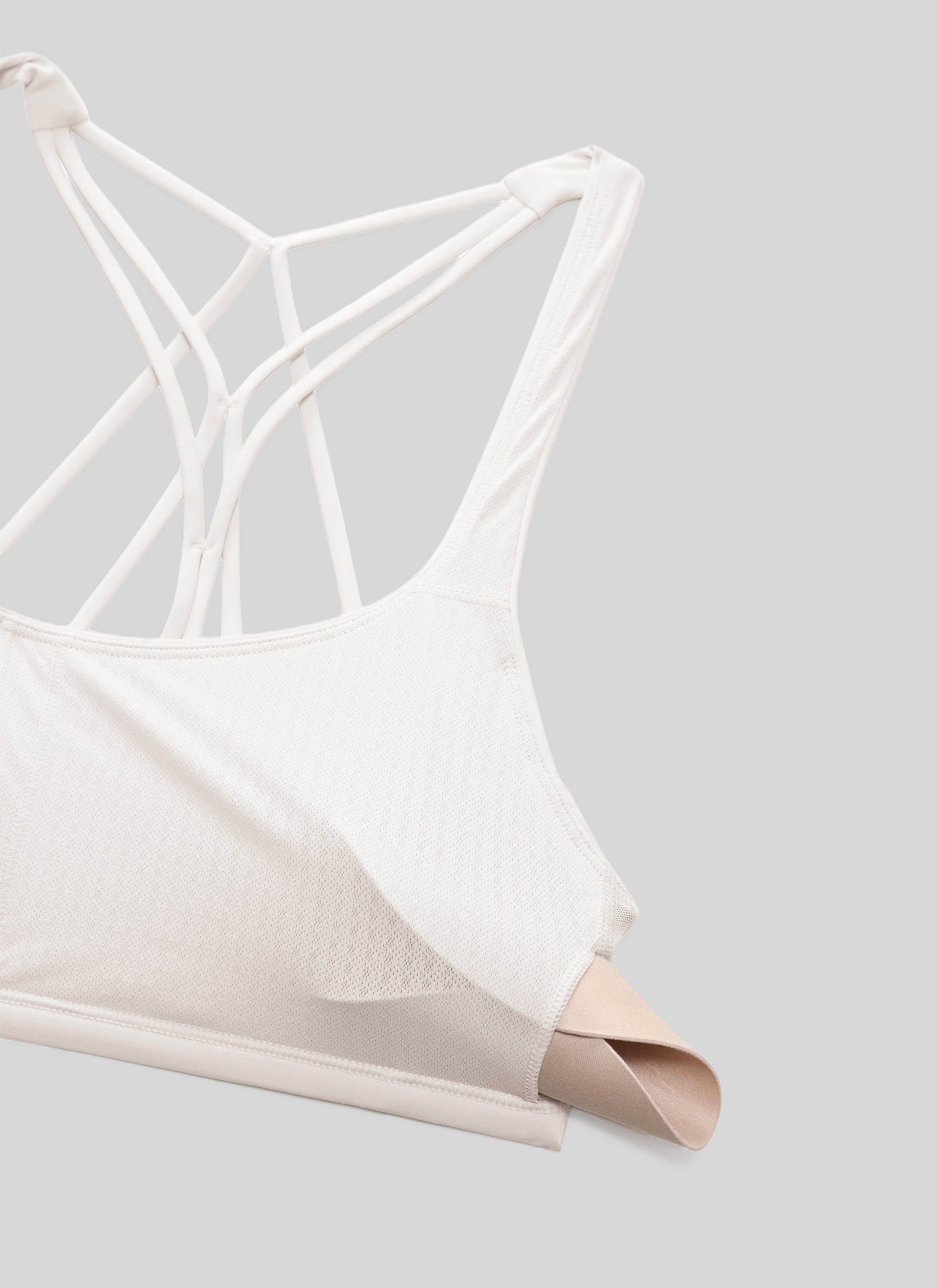 Nakedfeel Low Cut Strappy Bra (6 Straps)
