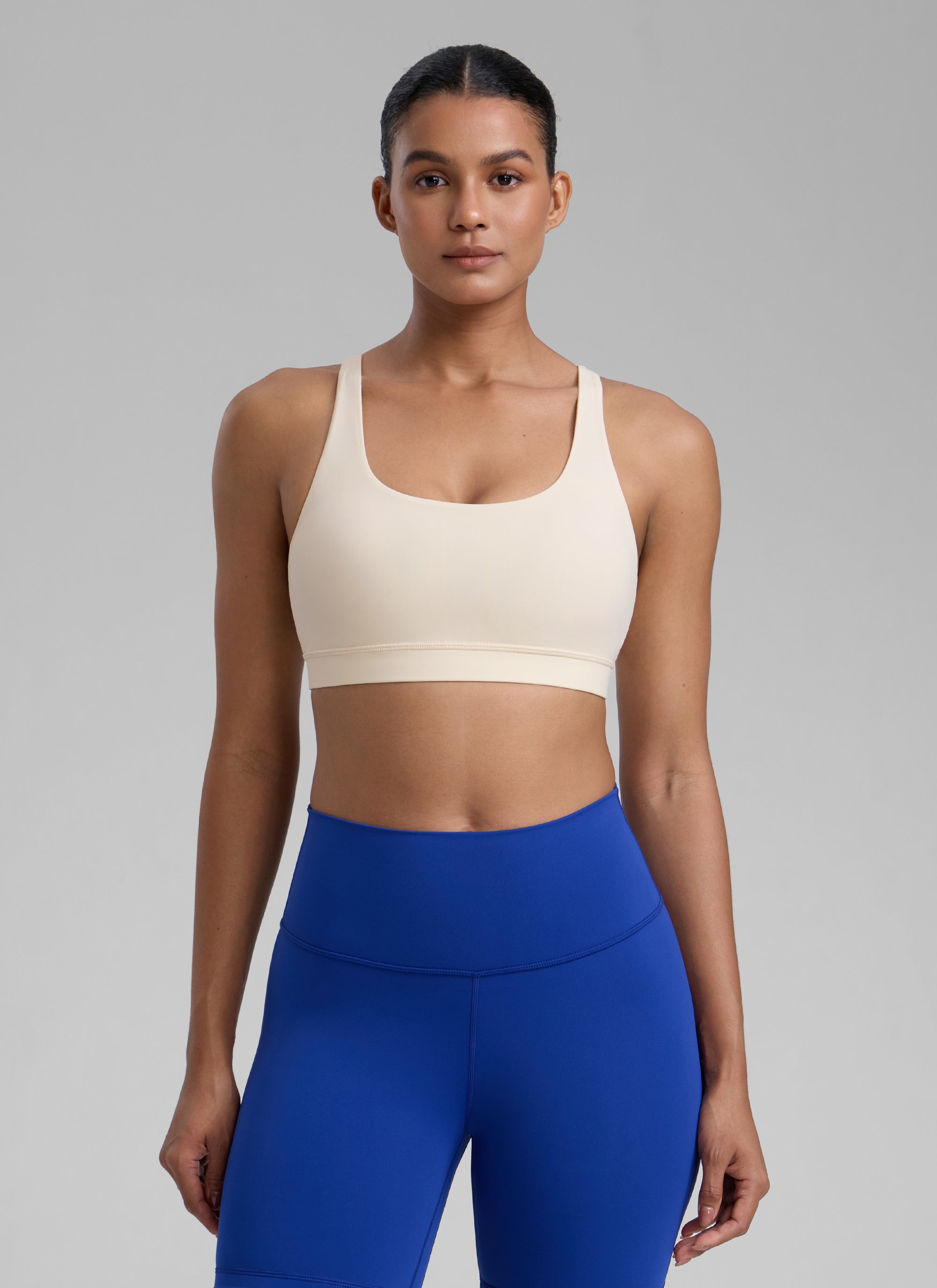 アイラル　ゆんころ　トレーニングウェア　ヨガ　ベージュ　Mサイズ　新品未使用 公式】ゆんころプロデュース IRAL ジムウェア通販