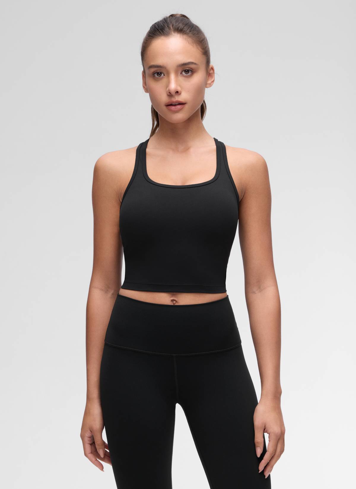 CRZ YOGA Women's Yoga Low support Butterluxe Scoop Neck Bra Y-Back Black @model_info:Maria