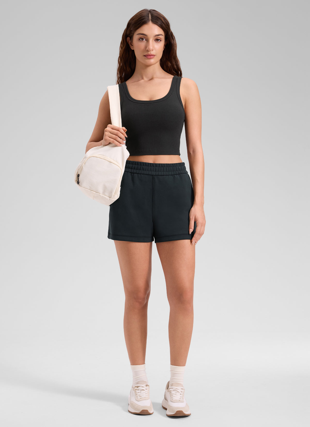 CRZ YOGA Women Longline U Neck Medium Impact Ribbed Sports Bras Black @model_info:Inga