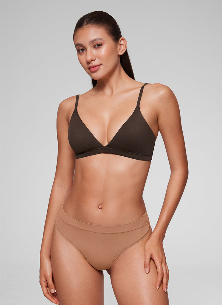 CRZ YOGA Softhold Womens Double Lined Wireless Triangle Bralette Hot Fudge Brown