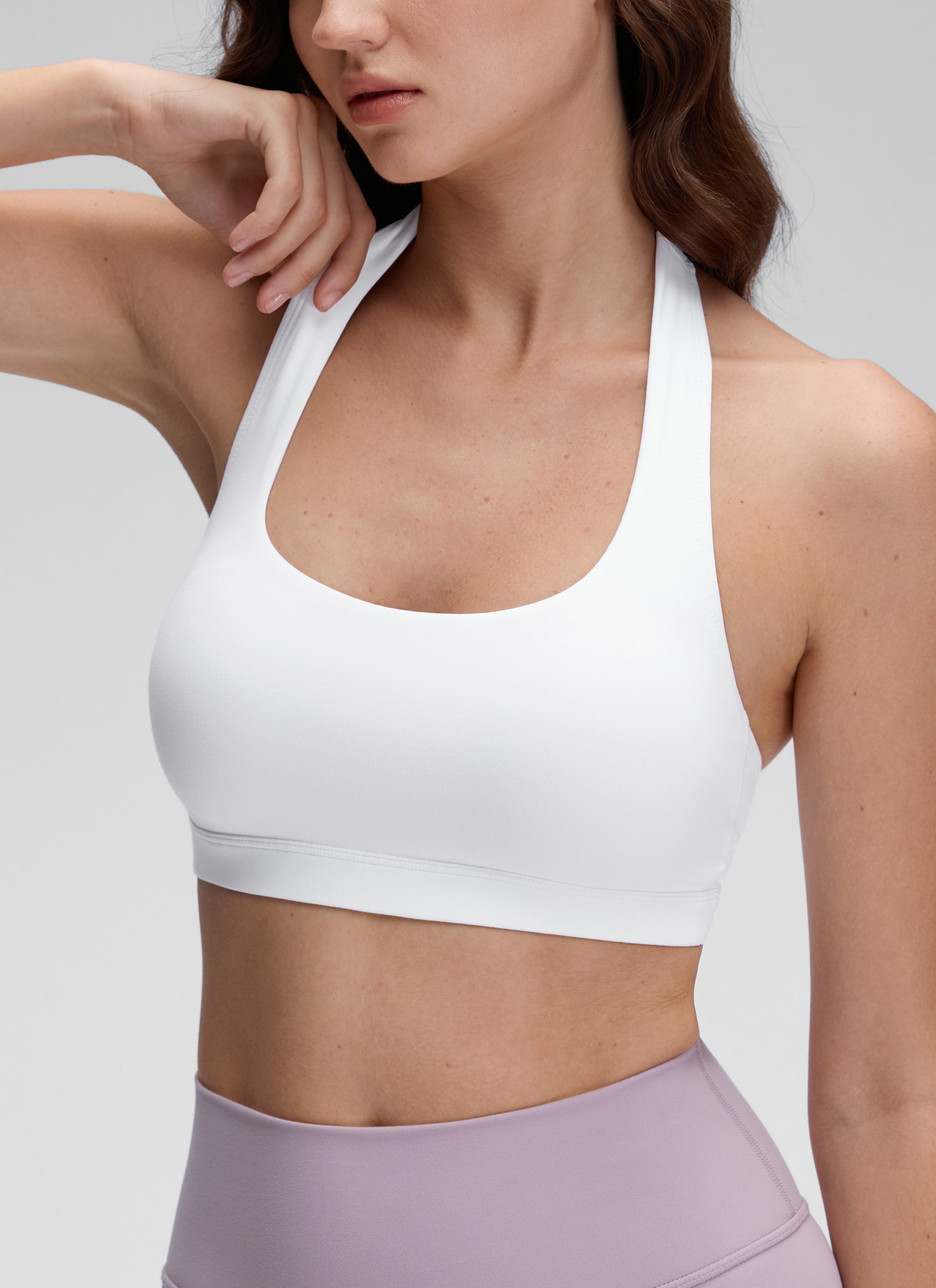 CRZ YOGA Womens Yoga Scoop Neck Padded Open Back Sports Bras White