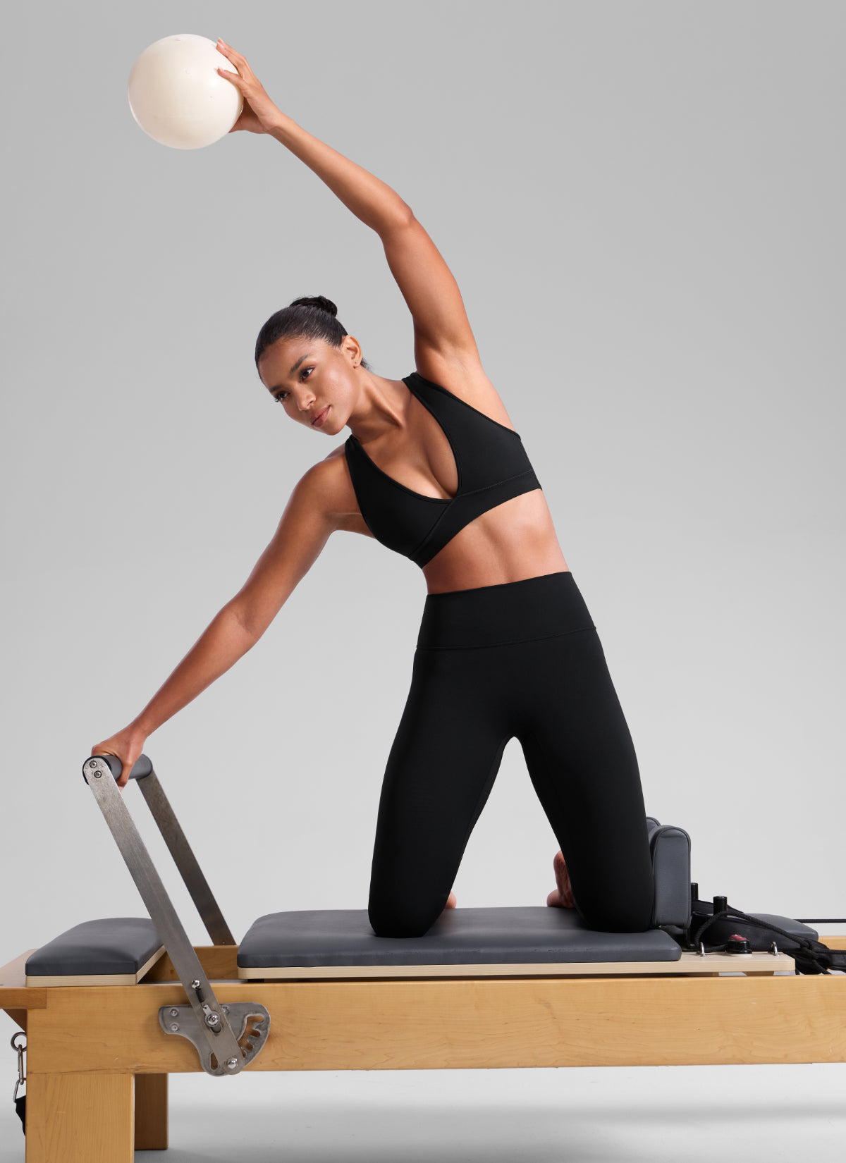 CRZ YOGA Women's Butterlift® Workout Deep V Neck Cross Back Sports Bra Black