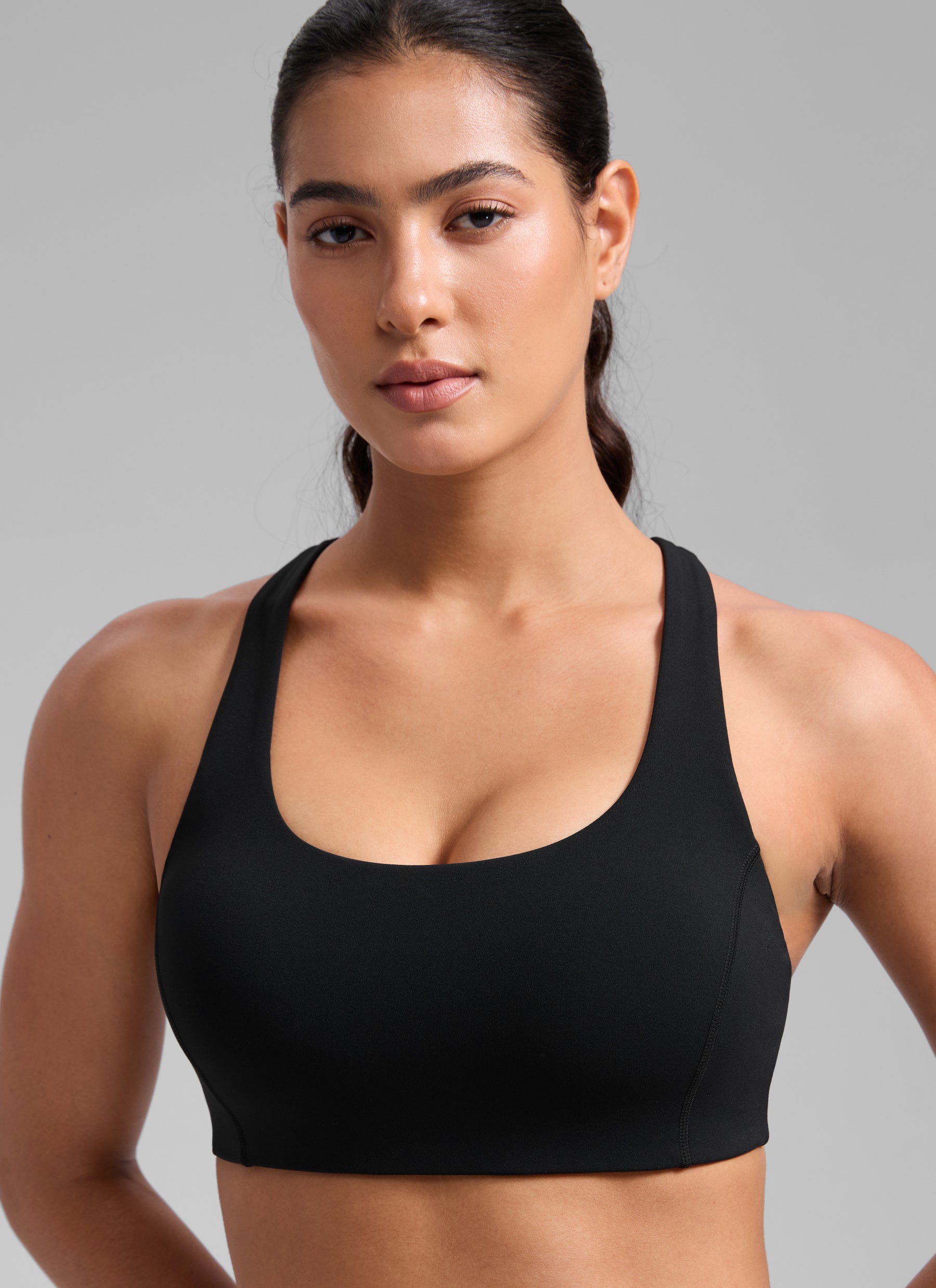 CRZ YOGA Women's SculptAir Training Criss Cross Back Straps Sports Bra Black