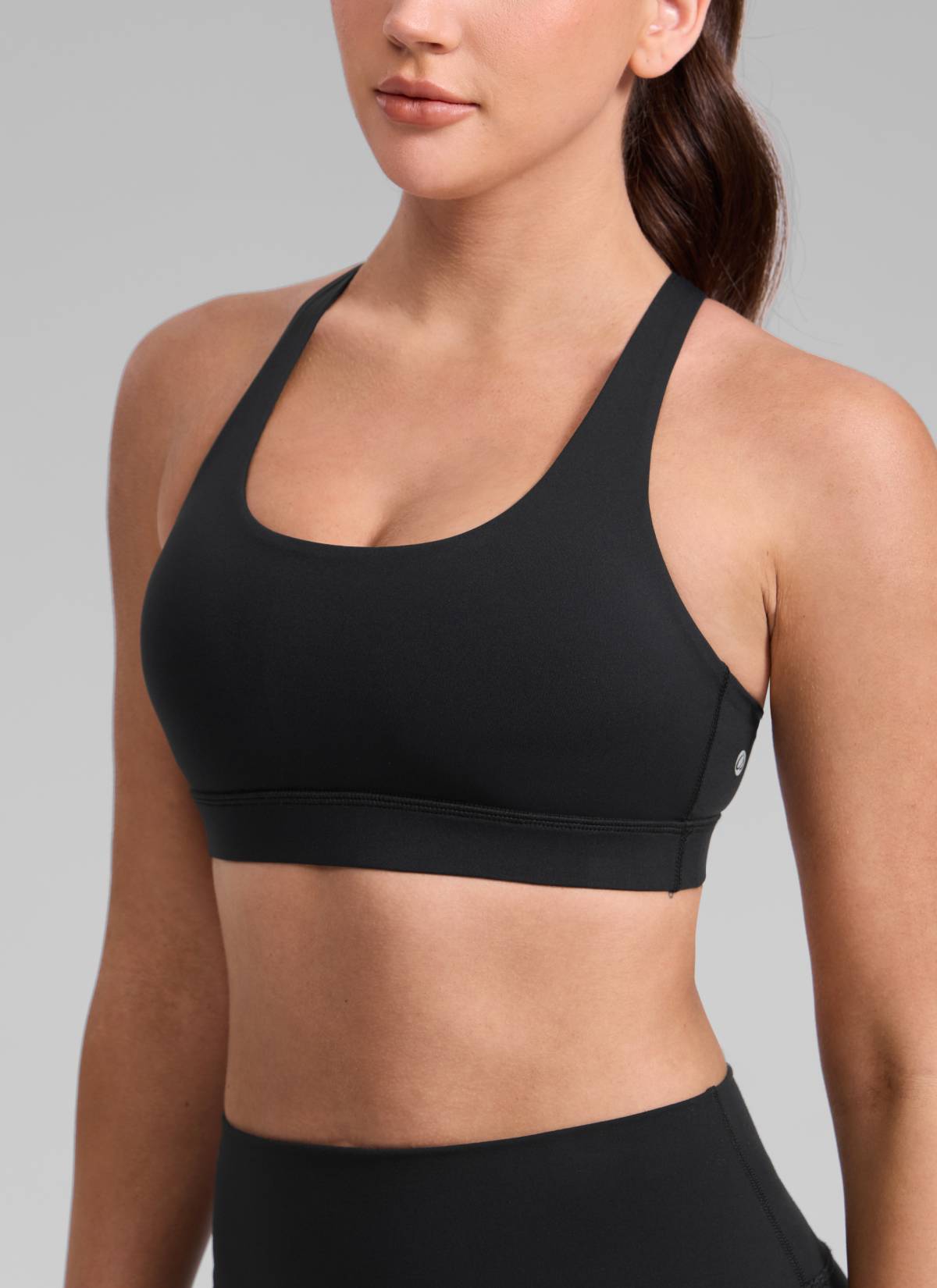 CRZ YOGA Women's Nakedfeel Training U Neck Criss Cross Back Sports Bra Black @model_info:Brooklyn
