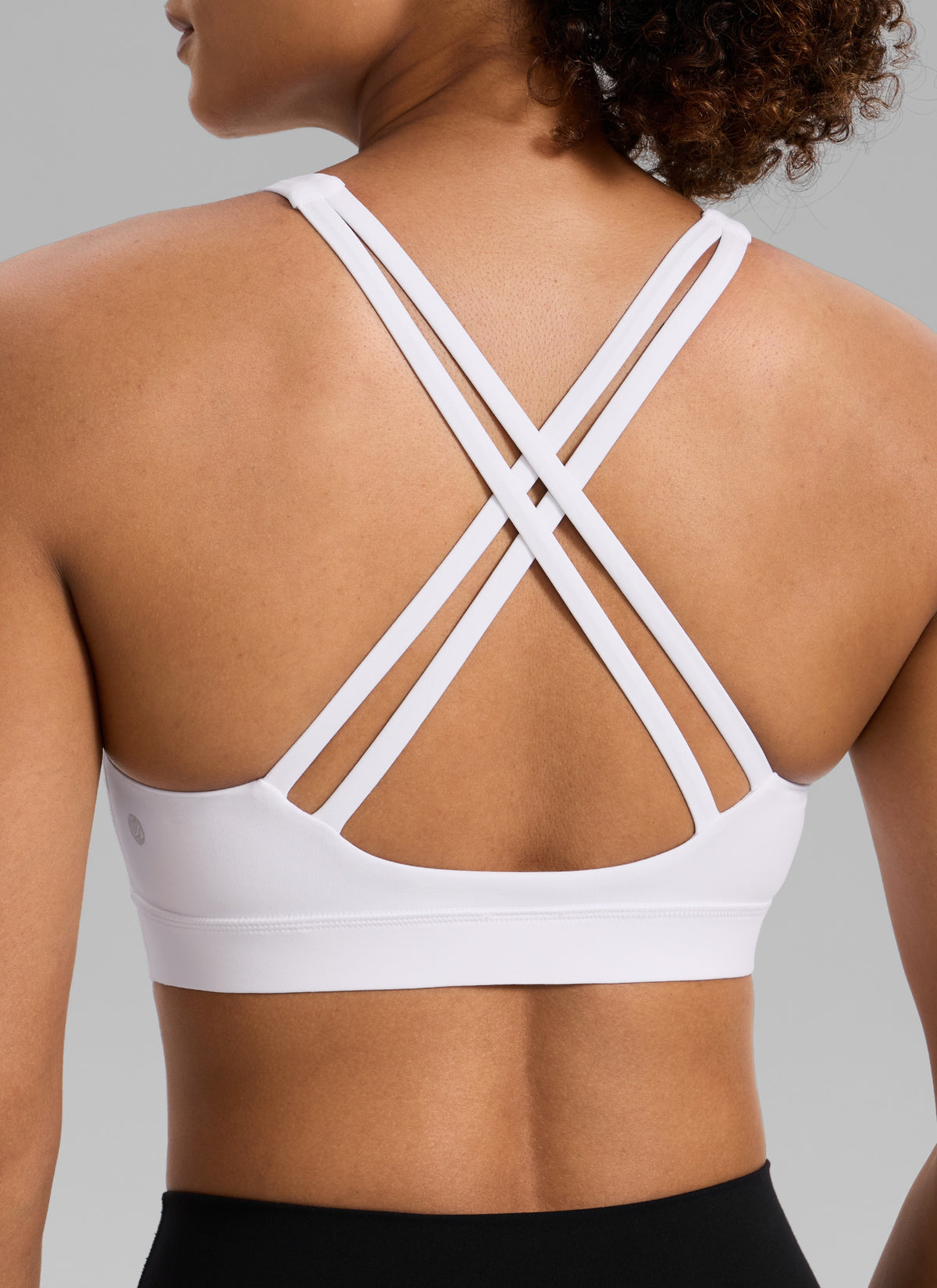 CRZ YOGA Women's Nakedfeel Training U Neck Criss Cross Back Sports Bra White @model_info:Barbara