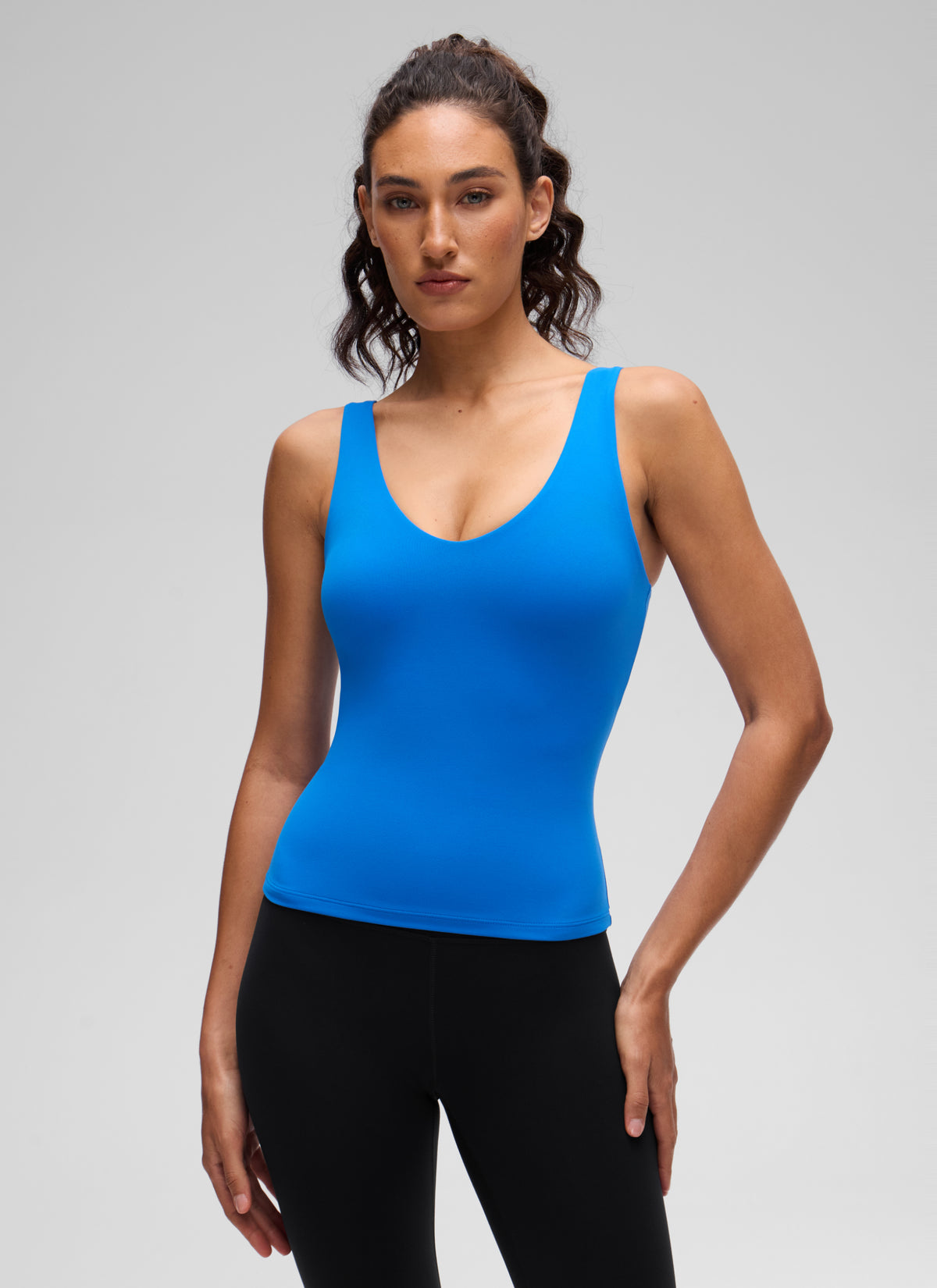CRZ YOGA Women's Butterluxe V Neck U back Wide Strap Built in Bra Tank Sparkle Blue @model_info:V