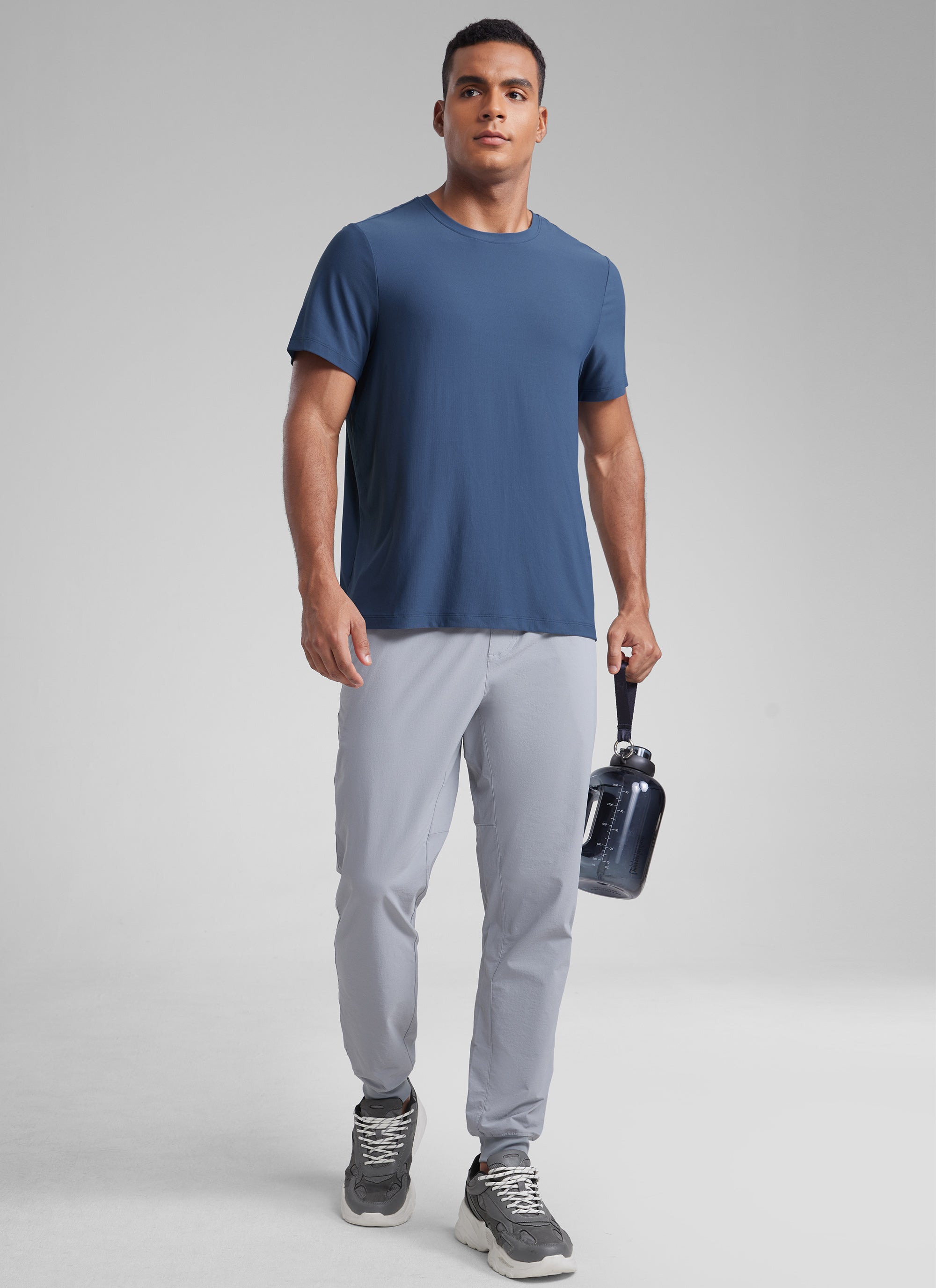 CRZ YOGA Men's Workout Lightweight Athletic Casual Short Sleeve Shirt Mysterious Grey