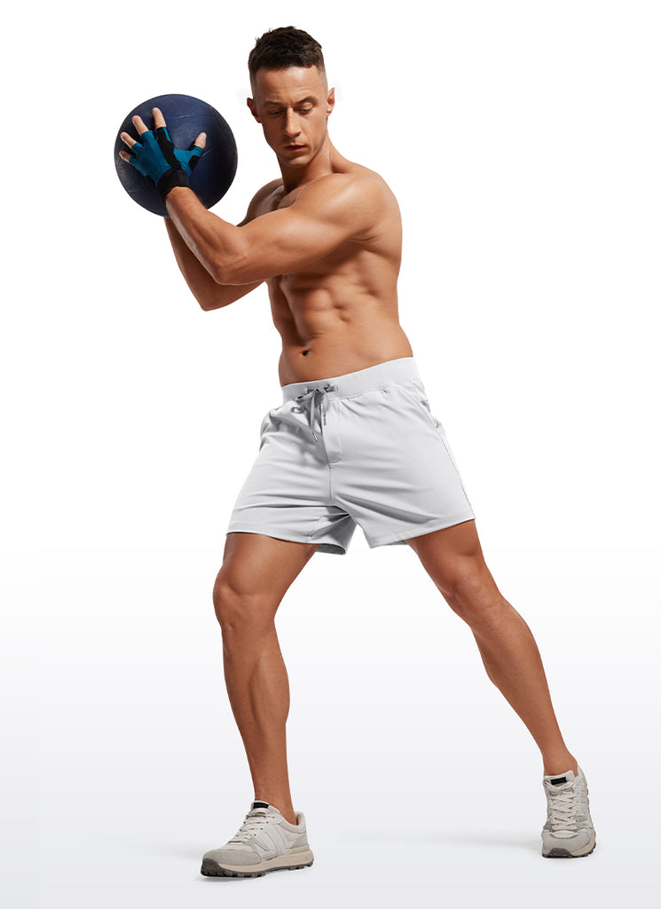 CRZ YOGA Men's Train Relaxed Fit On the Travel Linerless Shorts 5'' Platinum Grey