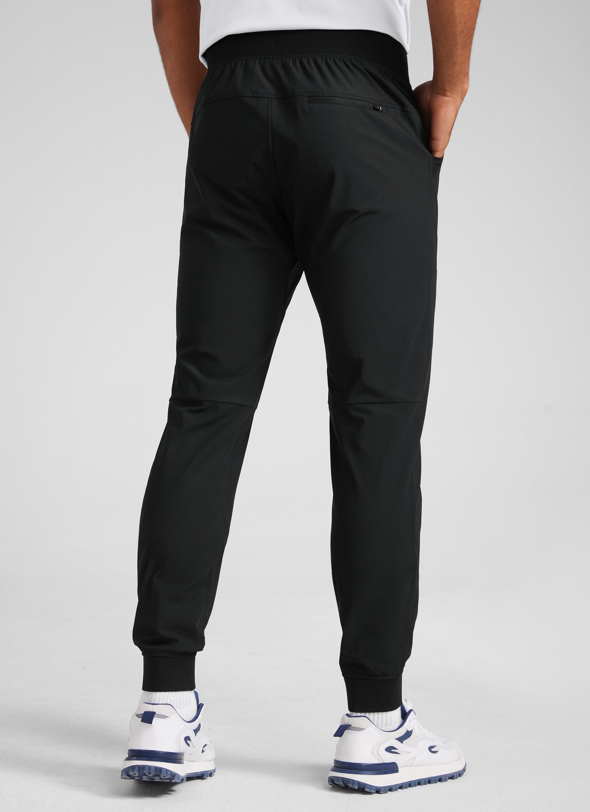 CRZ YOGA Men All Day Comfy Slim-Fit Golf Joggers 32'' with Pockets Black