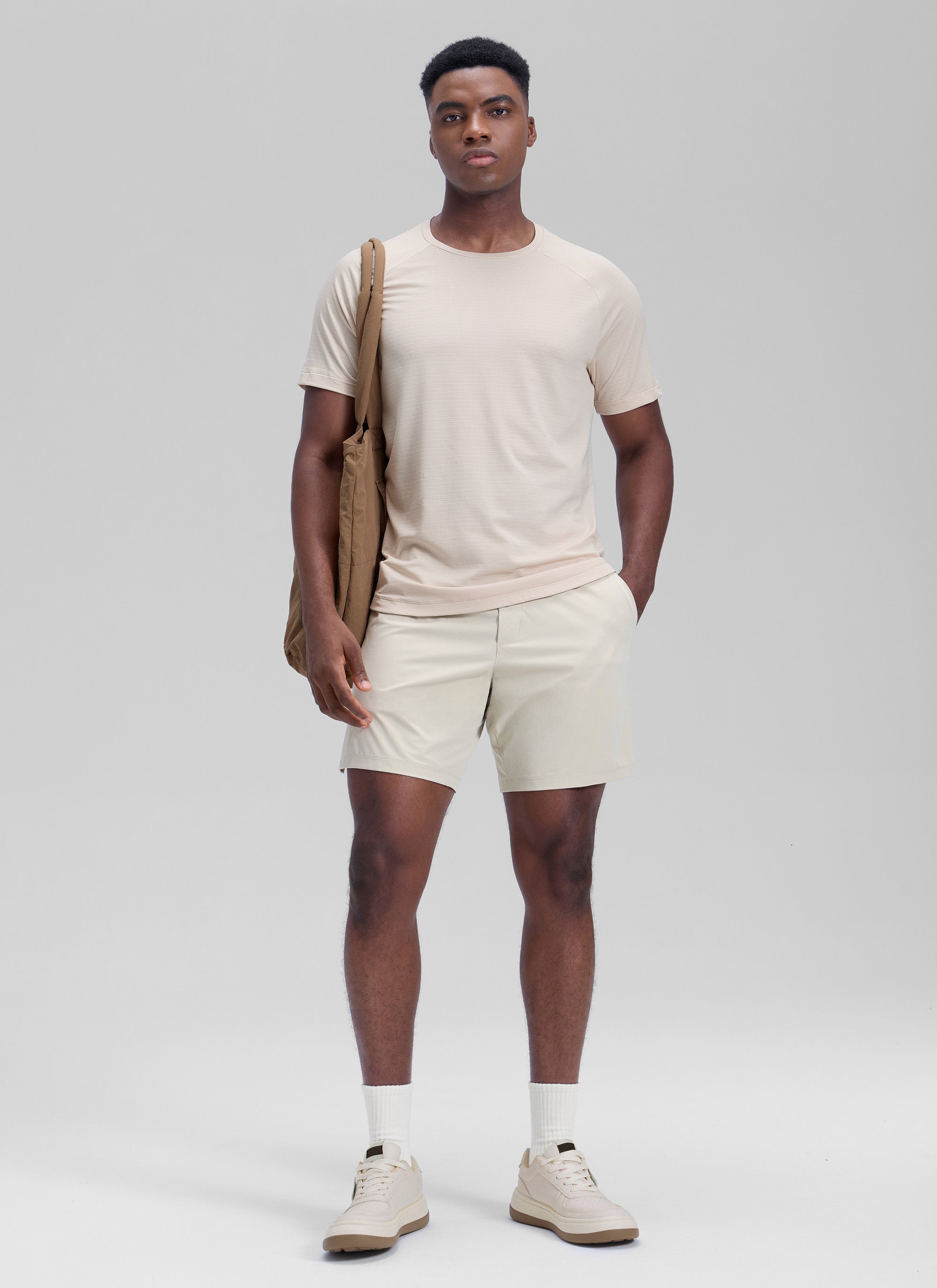 CRZ YOGA Men's Motion Workout Classic FIt Quick Dry Pocket Shorts