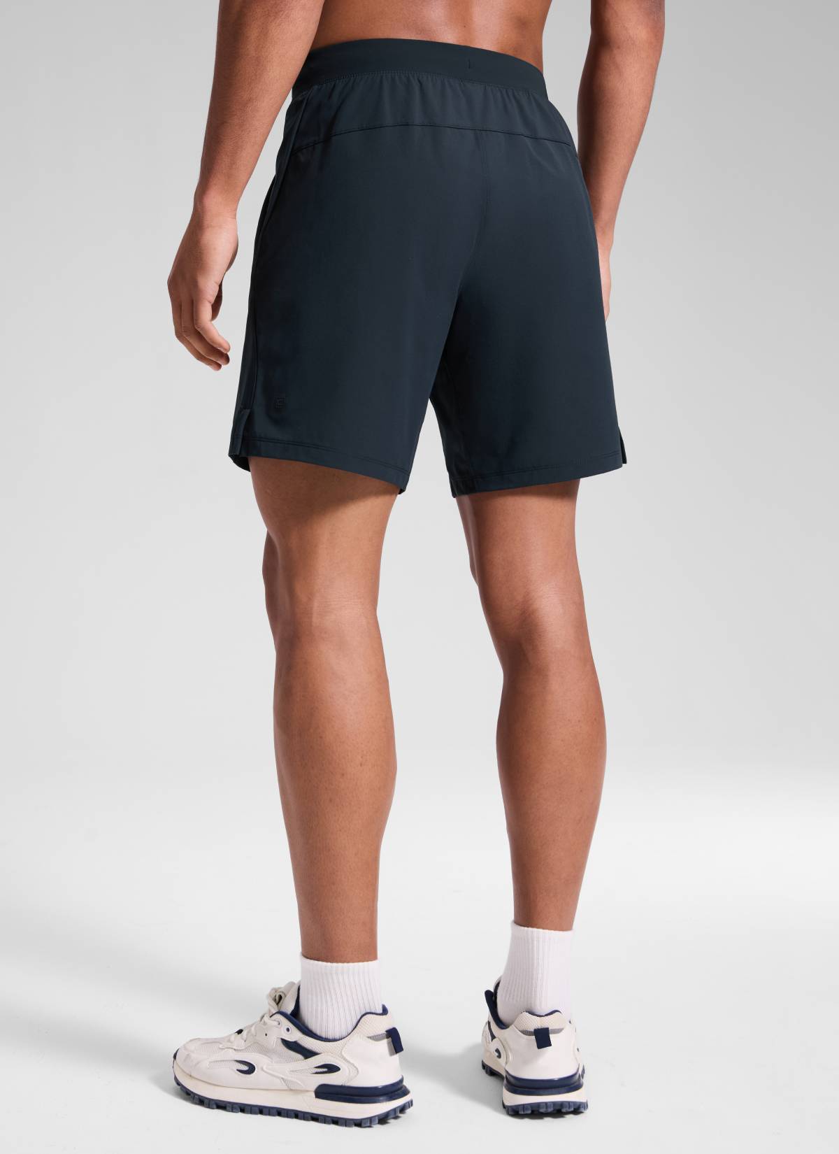 CRZ YOGA Men's Workout Classic FIt Quick Dry Pocket Shorts  7