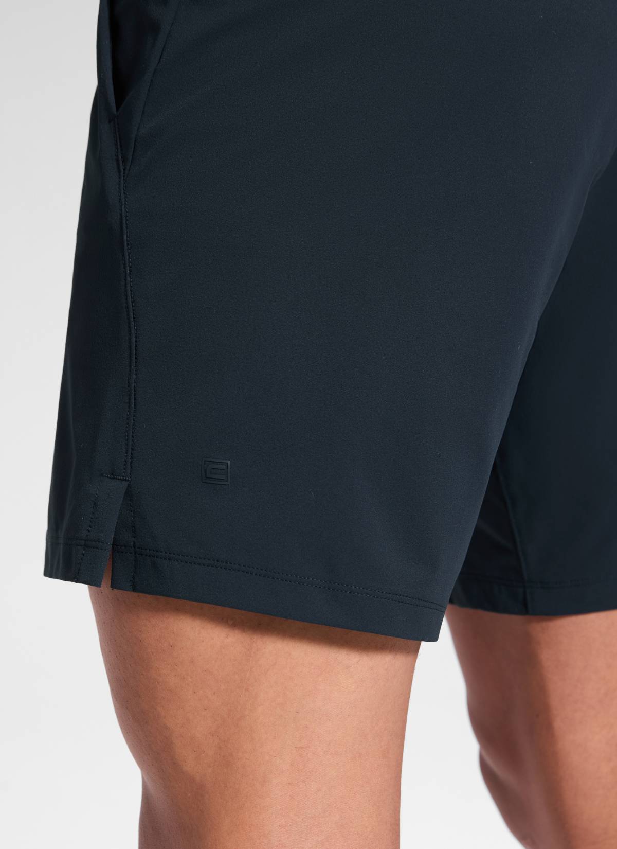 CRZ YOGA Men's Workout Classic FIt Quick Dry Pocket Shorts  7