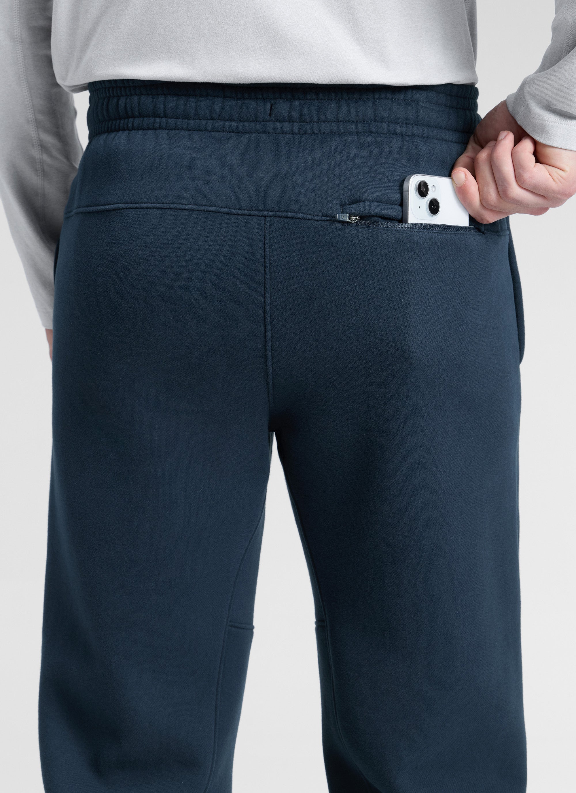 CRZ YOGA Mens Classic Fit Zipper Pockets Sweatpants 30