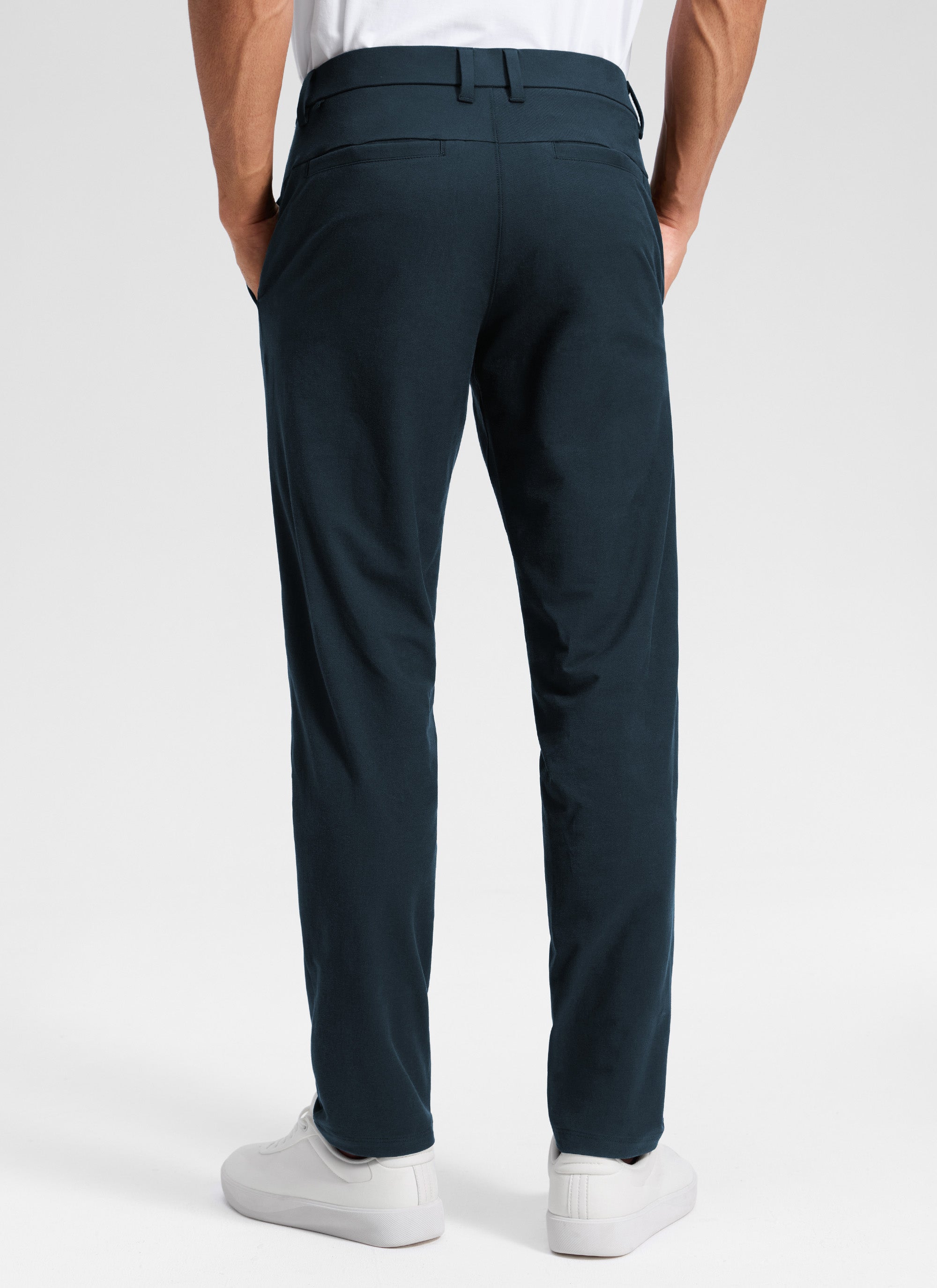 CRZ YOGA Man's Stretch Cotton Golf Mid Rise Pocket Chino Pant 32