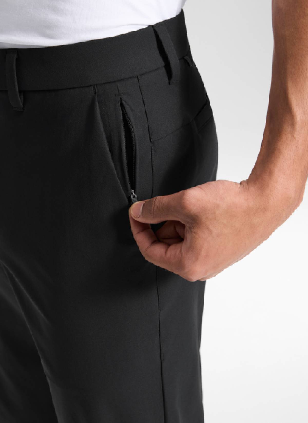 CRZ YOGA Men's Breeze Comfy Lightweight Golf Mid Rise Pocket Pant 32