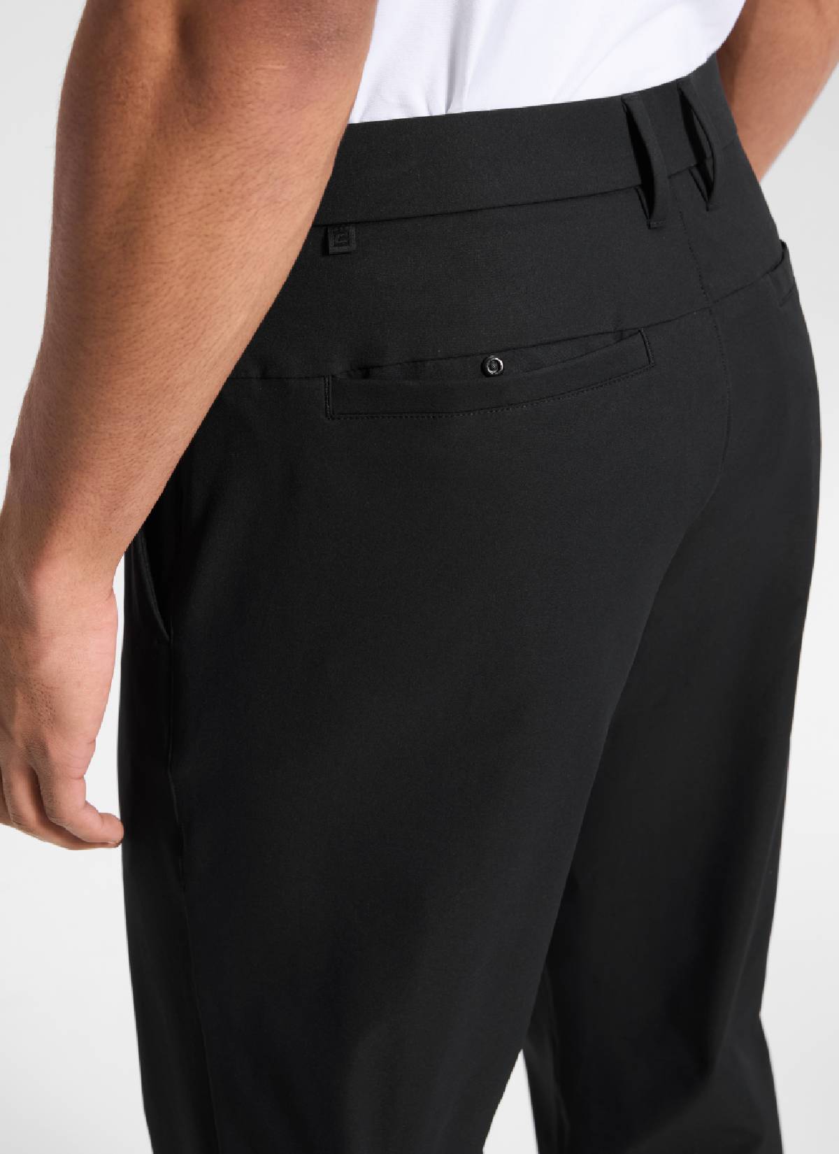 CRZ YOGA Men's Breeze Comfy Lightweight Golf Mid Rise Pocket Pant 32