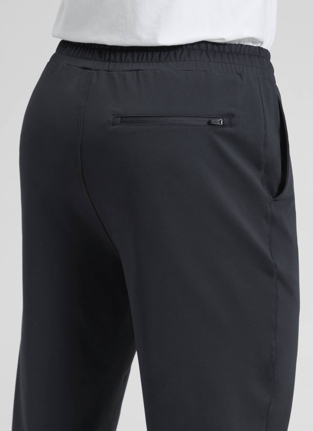 CRZ YOGA Men's Workout Casual Mid Rise Drawstring Pocket Jogger 29