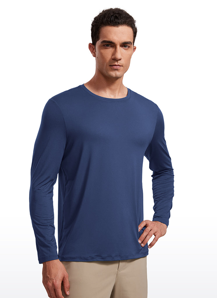 CRZ YOGA Men's Training Classic Fit Ultralight Crew Neck Long Sleeves Silver Gray