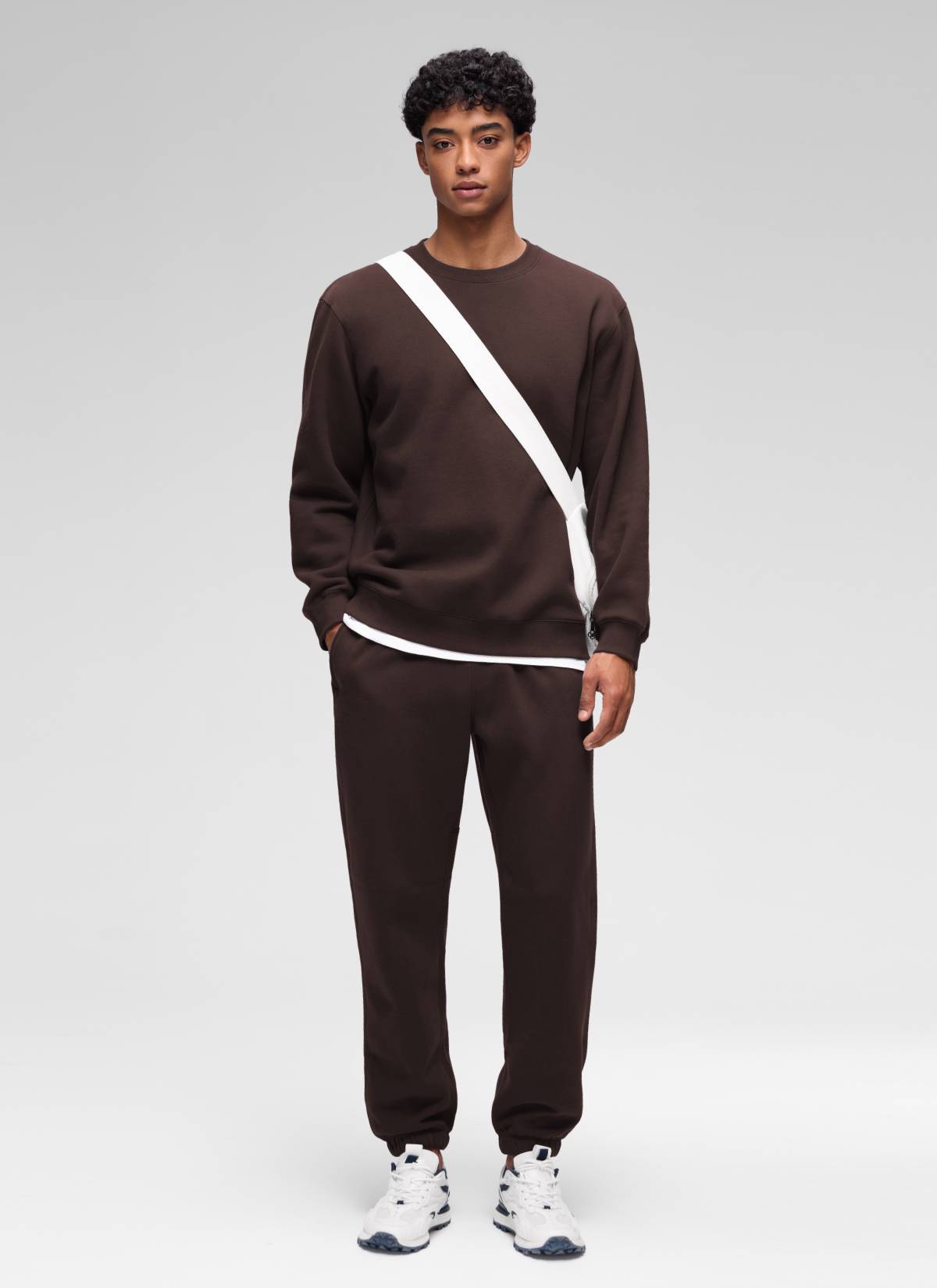 CRZ YOGA Man's Casual Relaxed Fit Fleece Lined Pullover Sweatshirt Hot Fudge Brown