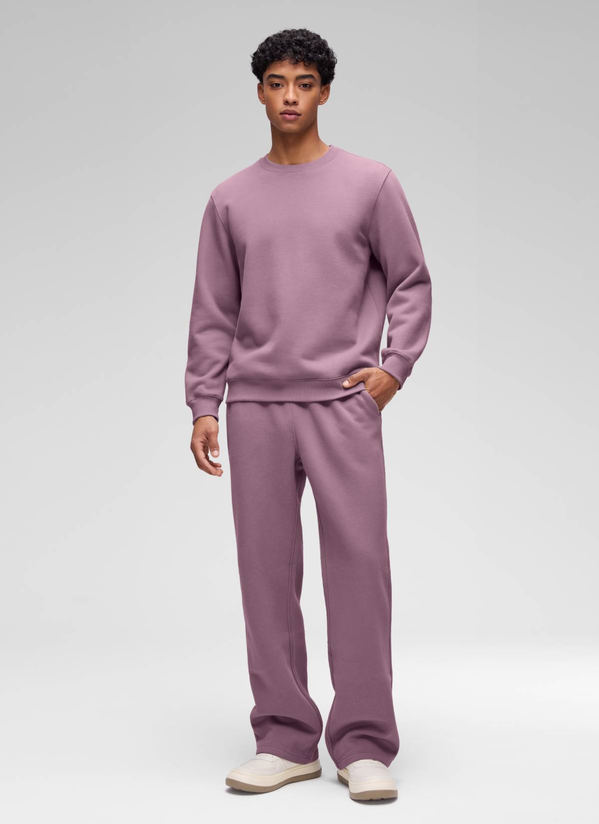 CRZ YOGA Man's Casual Relaxed Fit Fleece Lined Pullover Sweatshirt Light Lavender