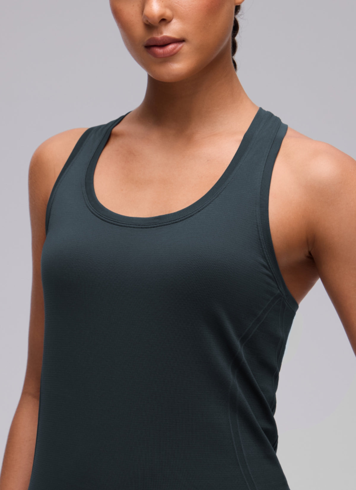 CRZ YOGA Women's Yoga Slim Fit Seamless Tank Crew Neck Racerback True Navy @model_info:C