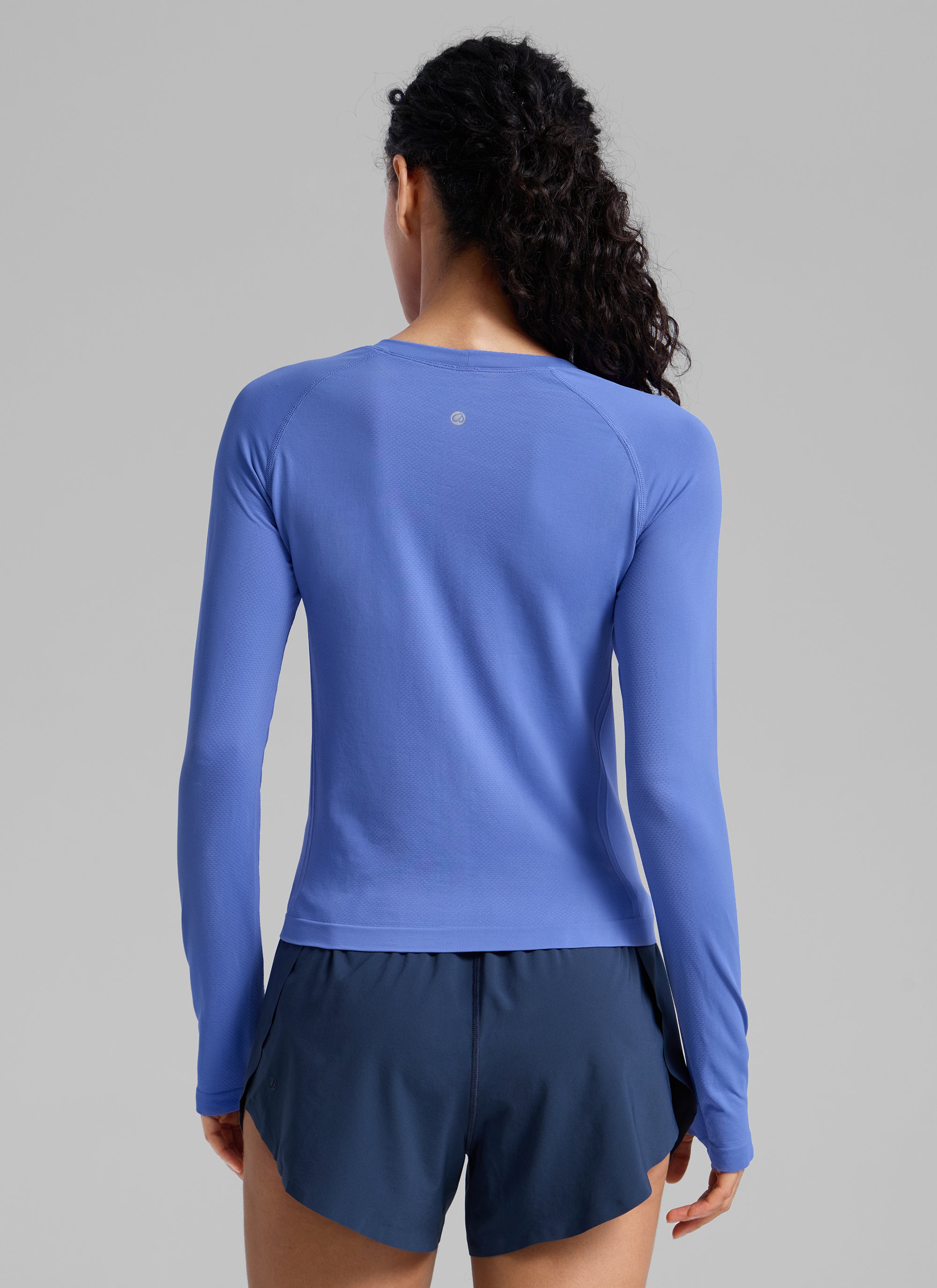 CRZ YOGA Women's Running Quick Dry Shirts Seamless Long Sleeves Wild Indigo