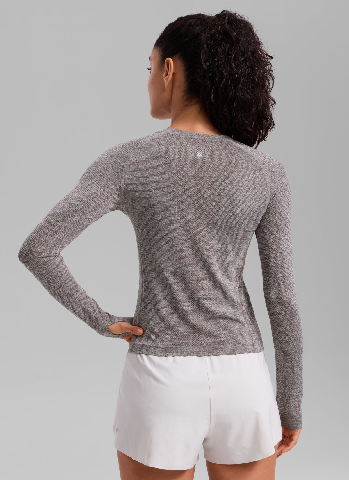 CRZ YOGA Women's Running Quick Dry Shirts Seamless Long Sleeves Hot Fudge Brown Heather
