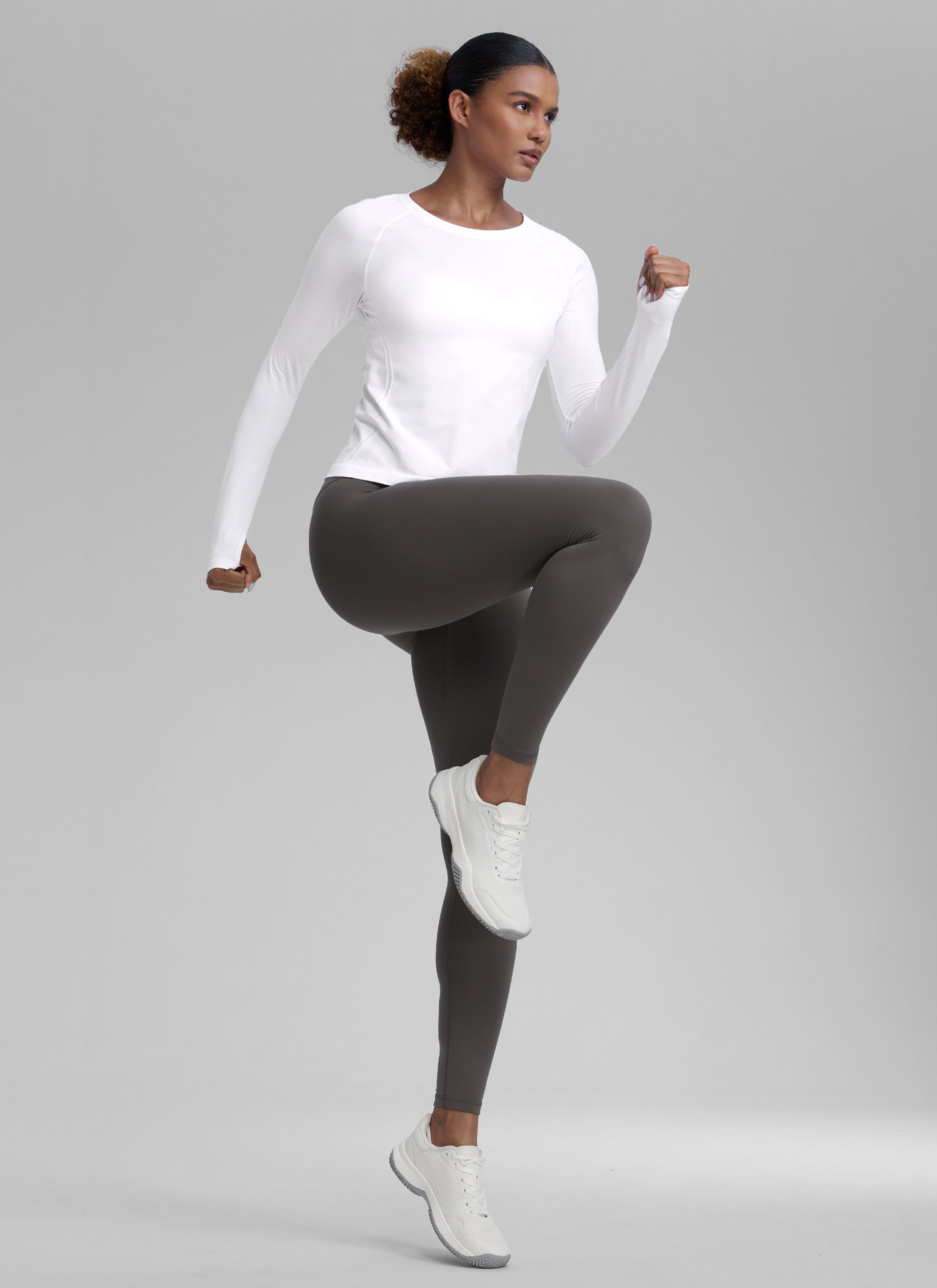 CRZ YOGA Women's Running Quick Dry Shirts Seamless Long Sleeves White