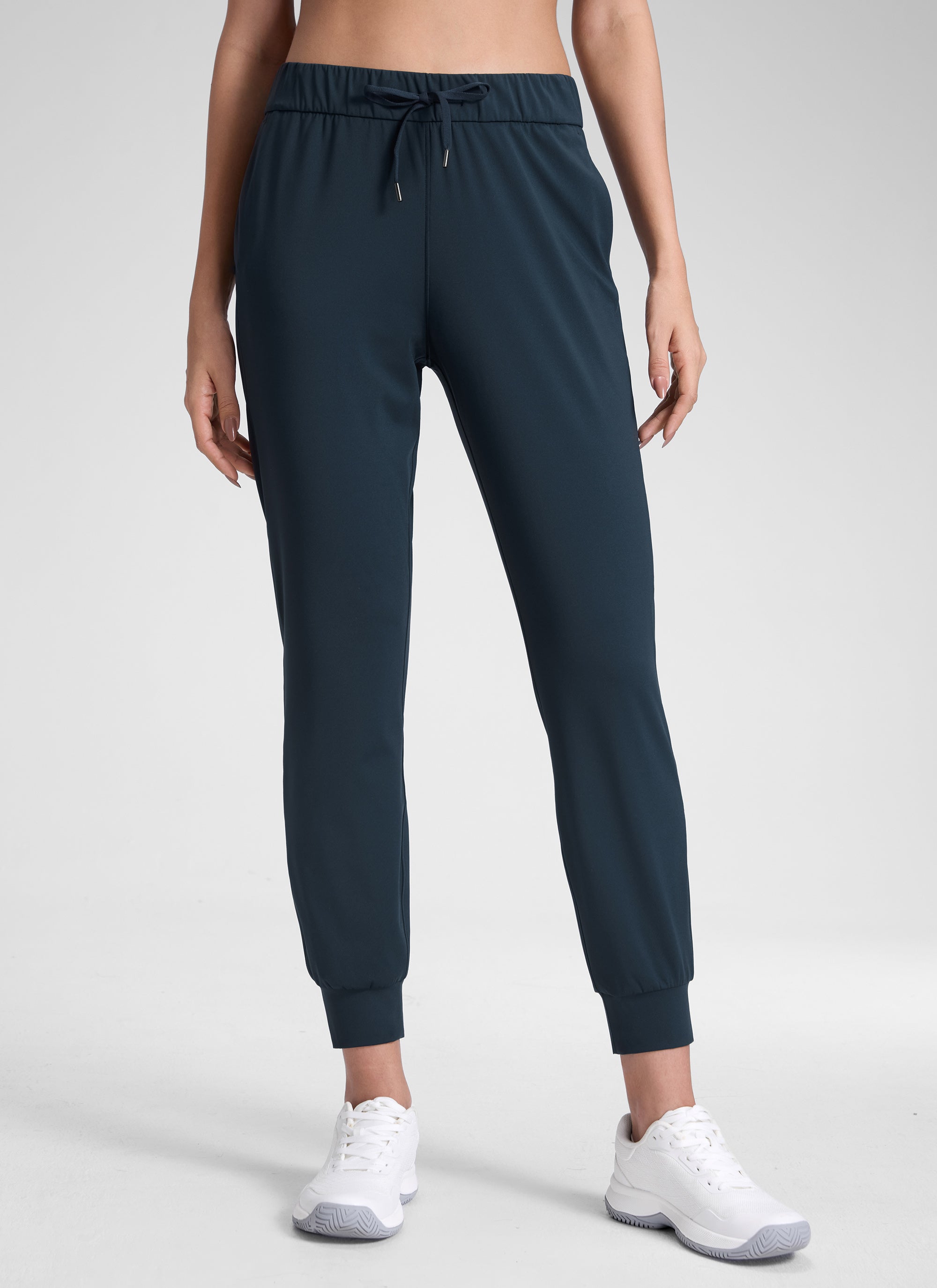 CRZ YOGA Women's Travel Slim Fit Stretch Drawstring Jogger 27