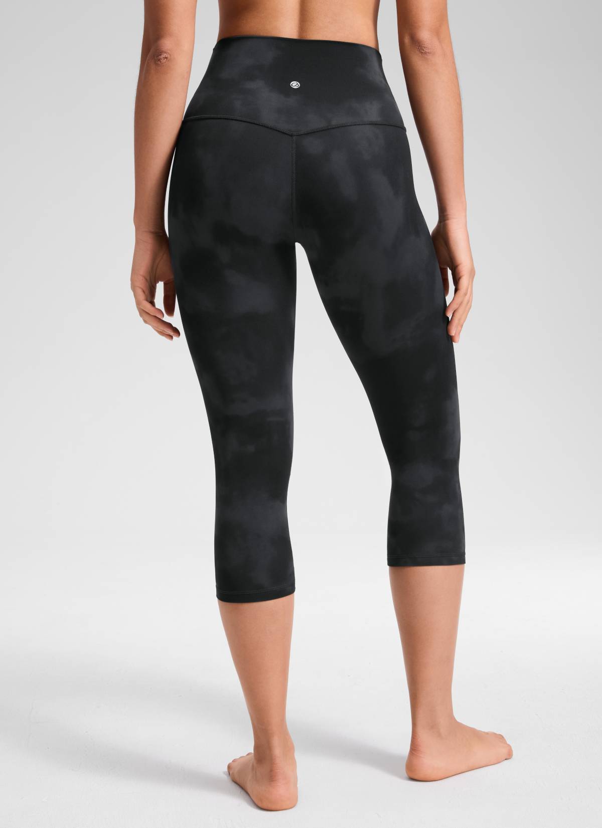 CRZ YOGA Women's Yoga Lounge High Rise Butterluxe Yoga Leggings 19'' Black Tie Dye Flowers @model_info:Fiona