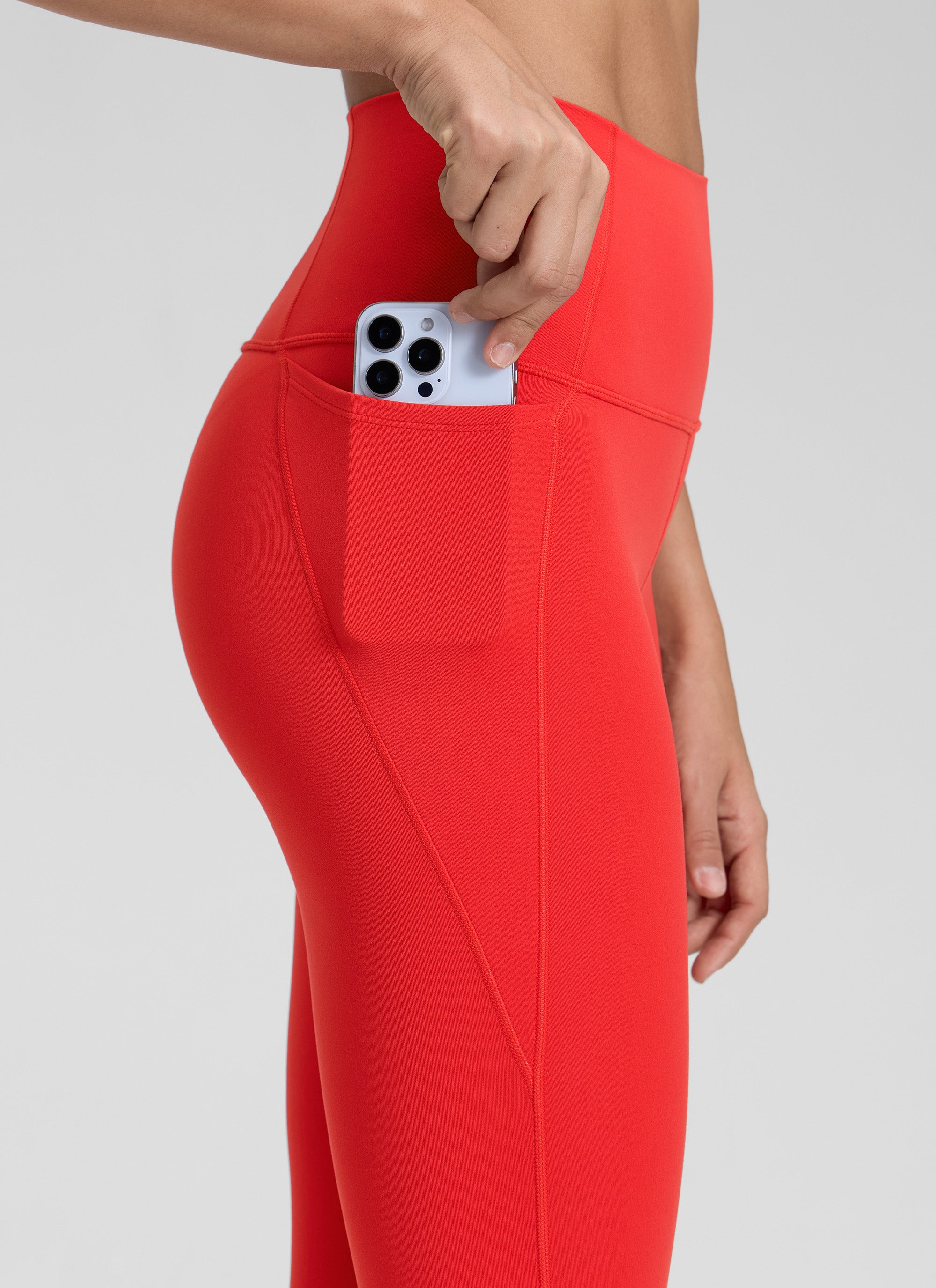 CRZ YOGA Women's Yoga High Rise Butterluxe Capri with Pockets 21'' Deep Red