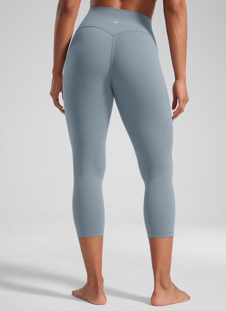 CRZ YOGA Women's High Waisted Capris Workout Leggings 21" Aurora Red