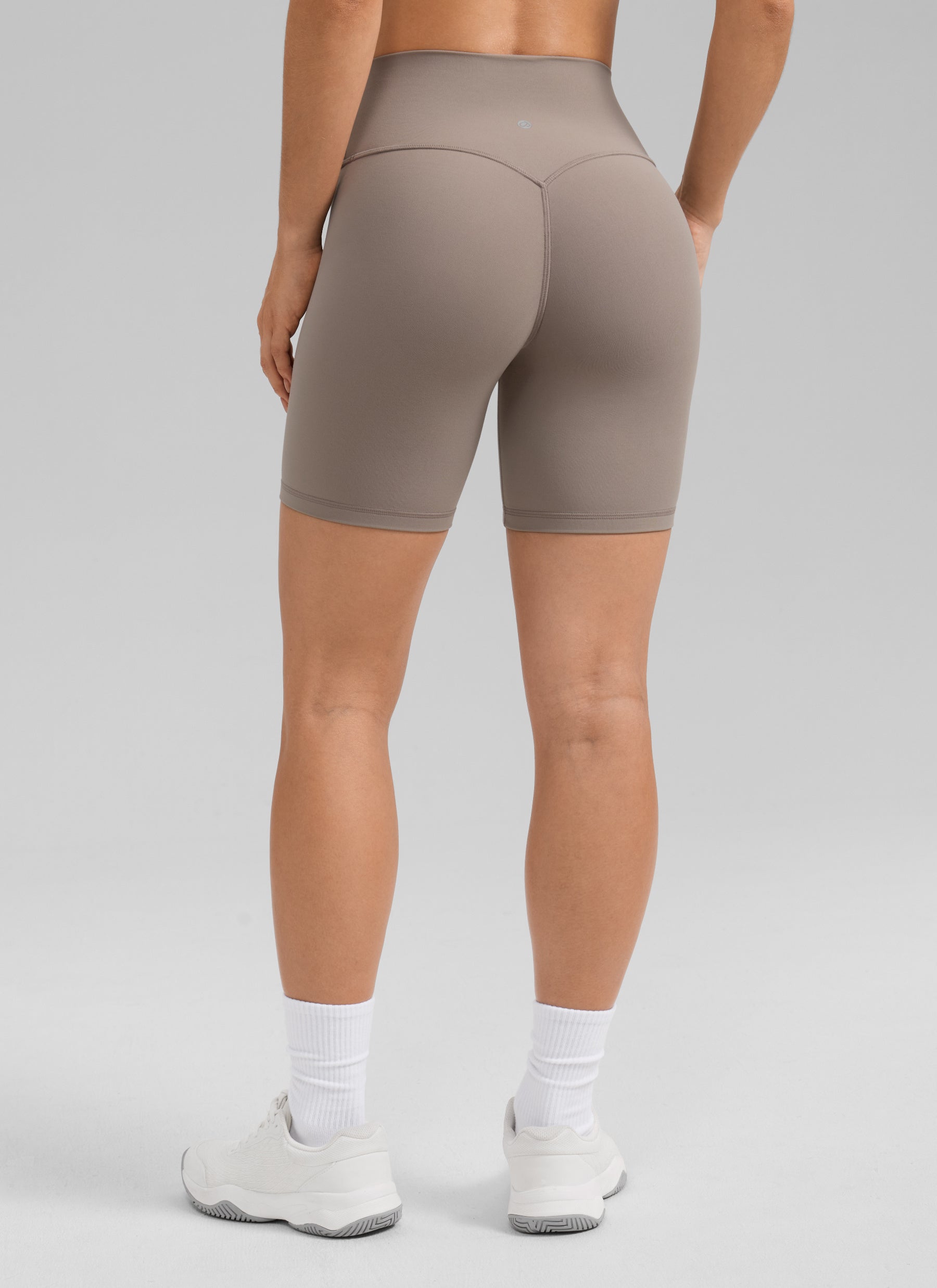 CRZ YOGA Butterlift Womens Scrunch Butt Biker Shorts 6'' No Front Seam Creamy Latte