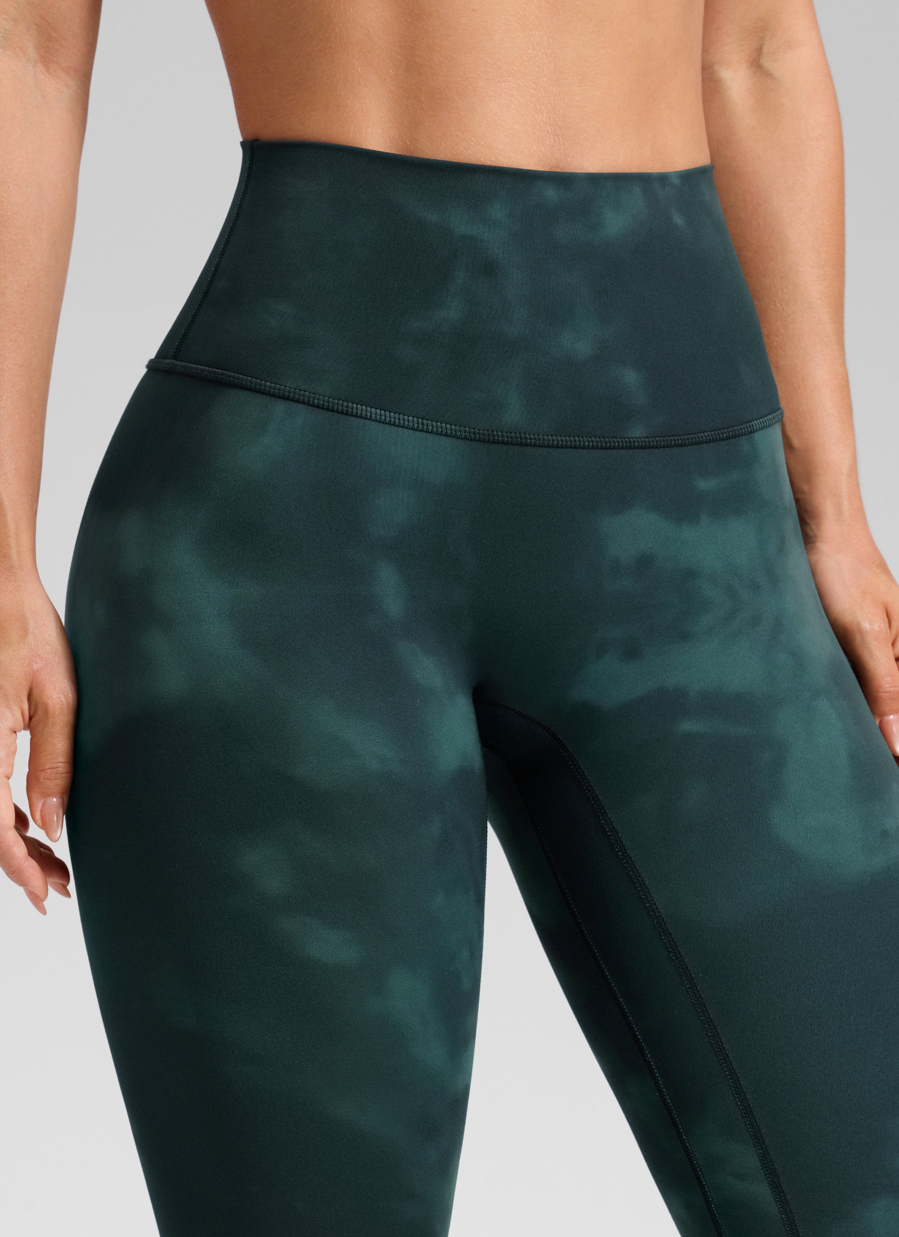 CRZ YOGA Women's Butterluxe Yoga High Rise No Front Seam Legging 25'' Emerald Green Tie-Dye Flowers