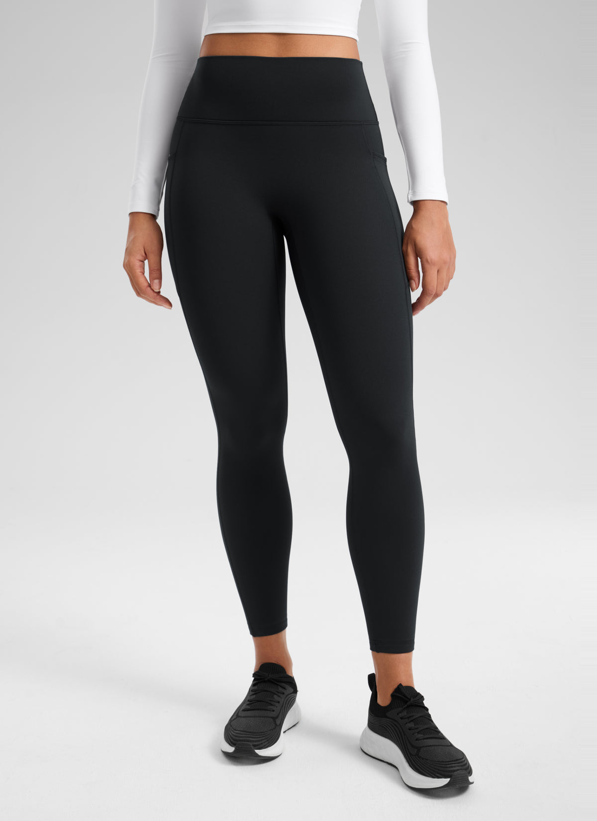 CRZ YOGA Women's Matte Thermal Fleece Lined Winter Pocket Legging 25'' Black @model_info:F