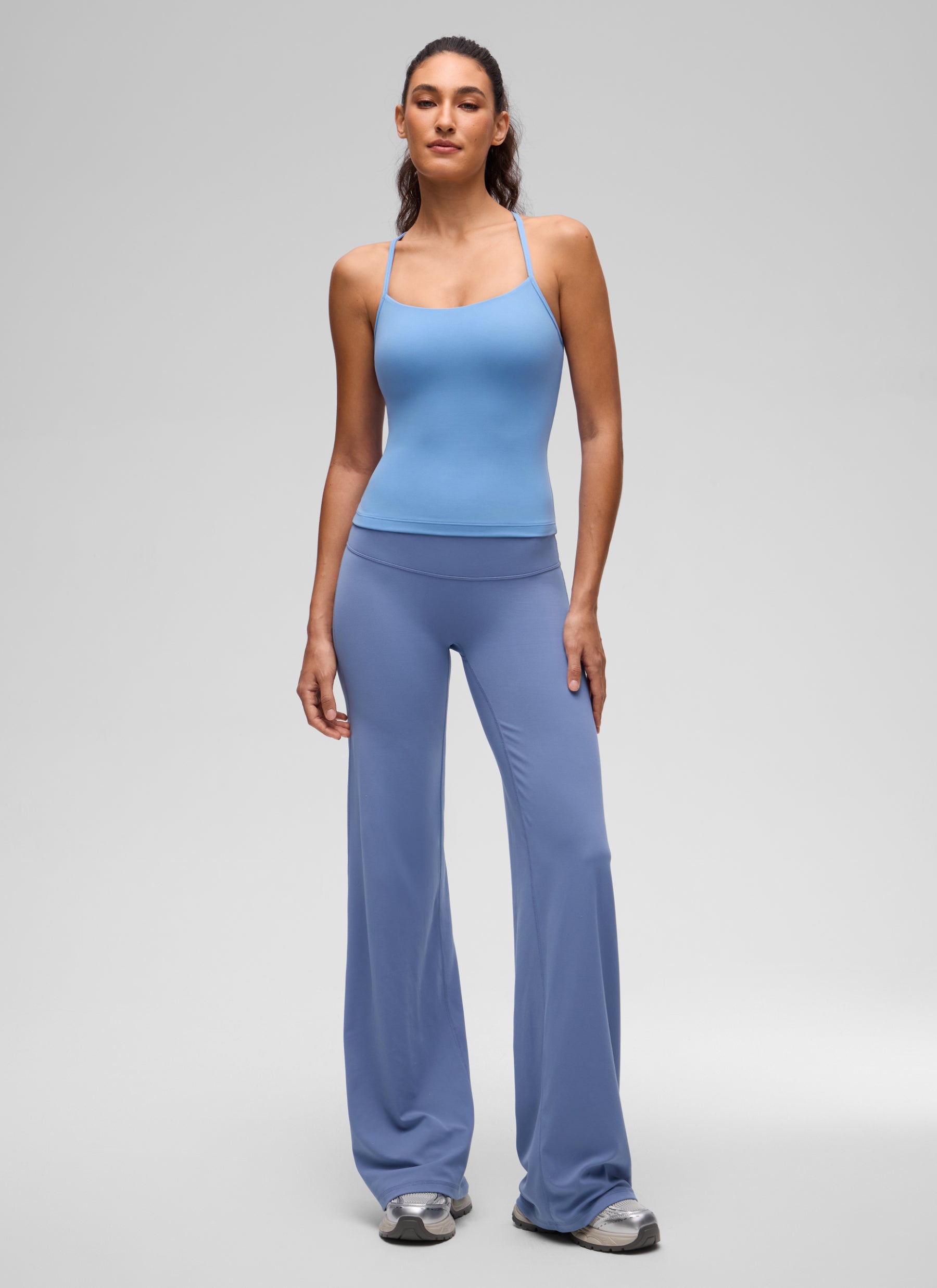 CRZ YOGA Women's Yoga Slim Fit Butterluxe Built-in Bra Tank Y Back Party Blue @model_info:V