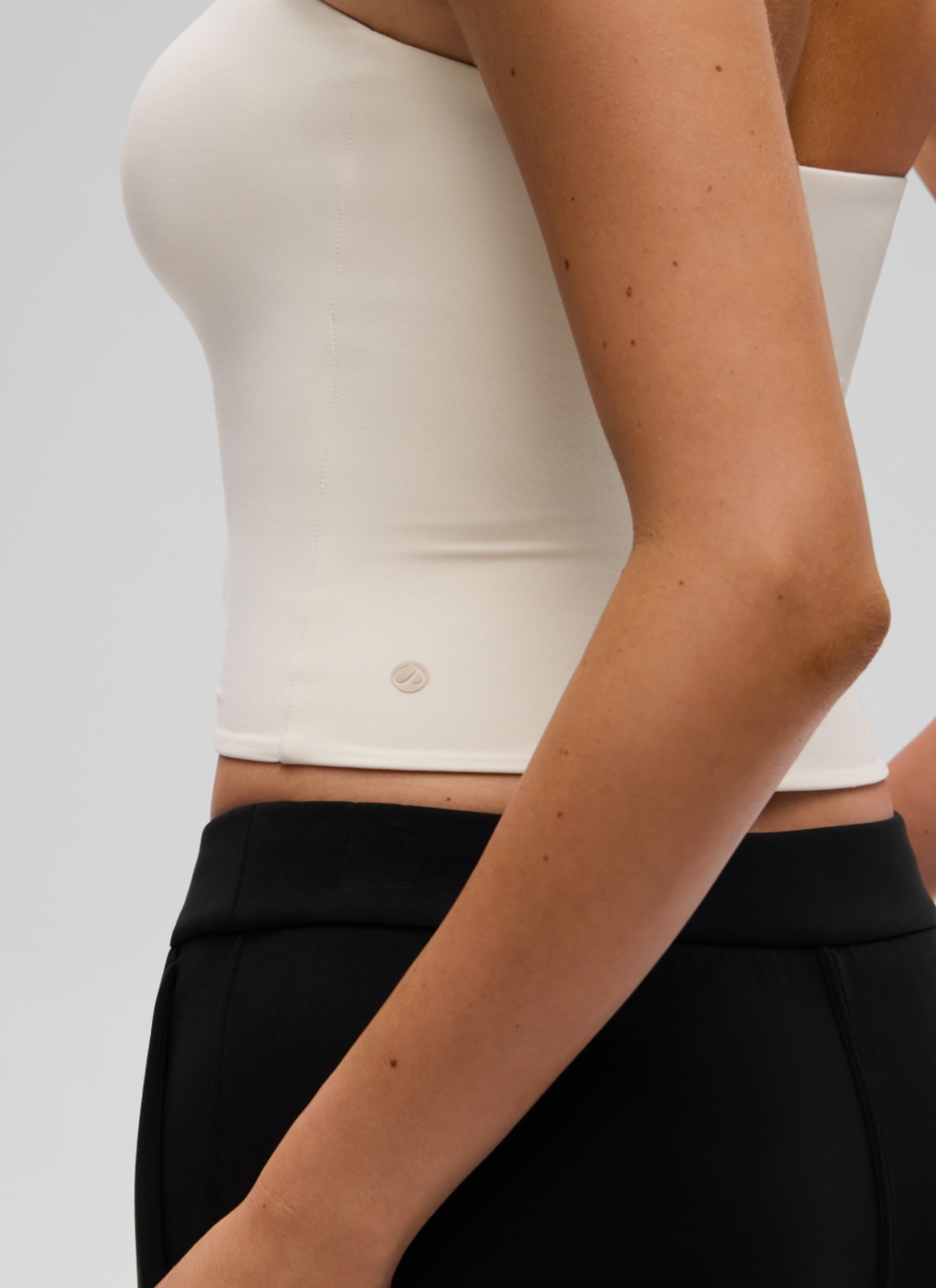 CRZ YOGA Women's Casual Butterluxe Tight Fit Strapless Tops Mojave Tan
