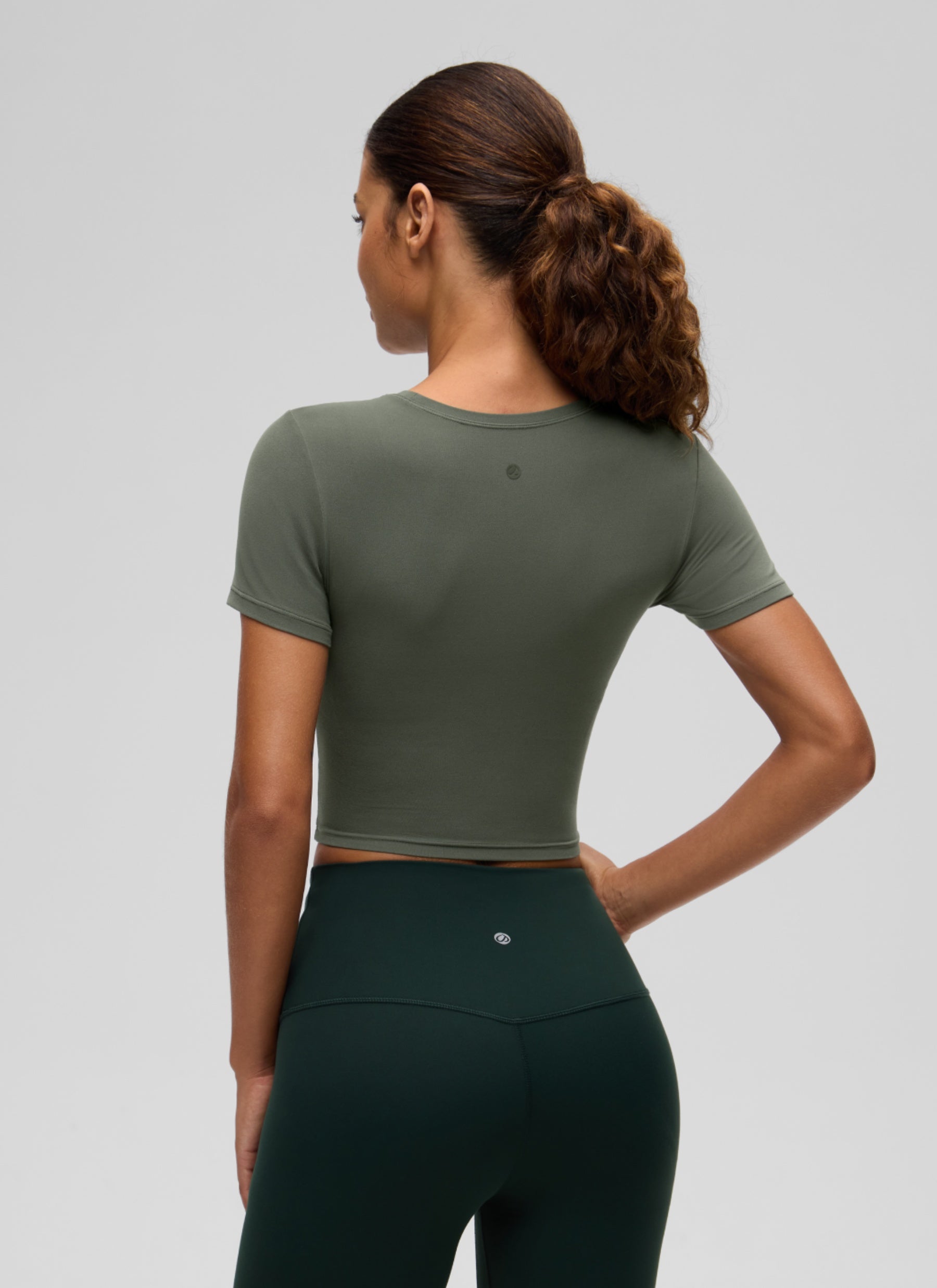CRZ YOGA Women's Softembrace Casual Crewneck Crop Short Sleeve Light Army Green
