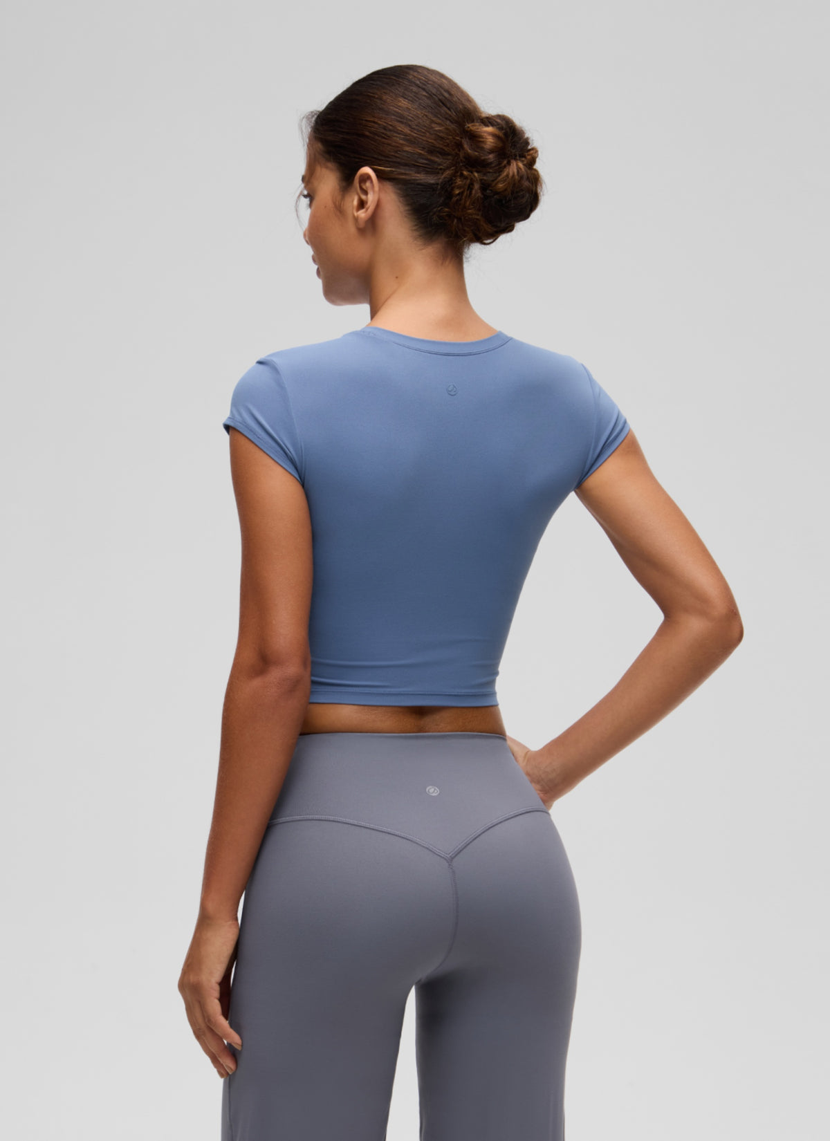 CRZ YOGA Women's Softembrace Casual Crop Double Lined Cap Sleeve Tops Oasis Blue @model_info:J