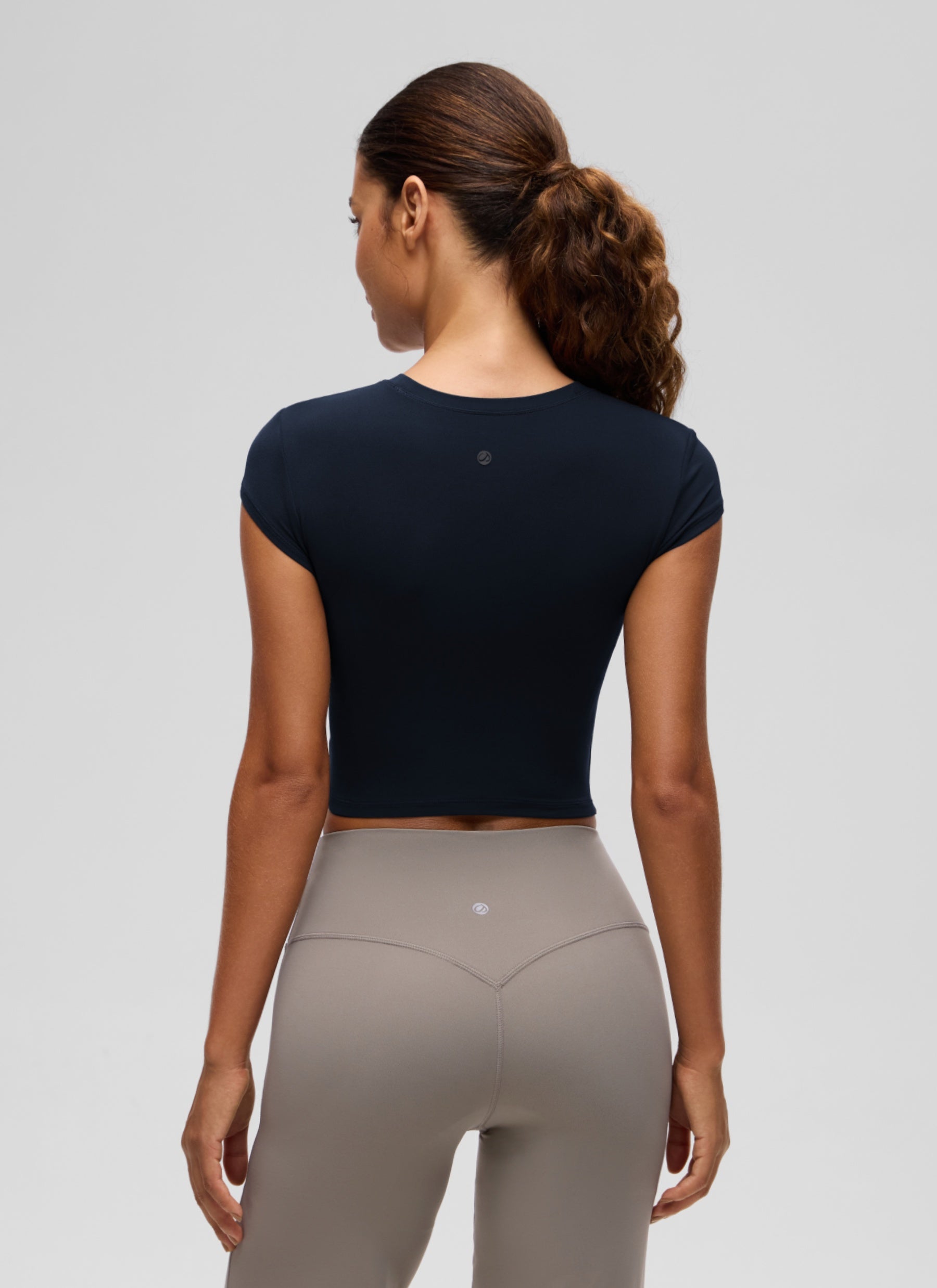 CRZ YOGA Women's Softembrace Casual Crop Double Lined Cap Sleeve Tops True Navy @model_info:J