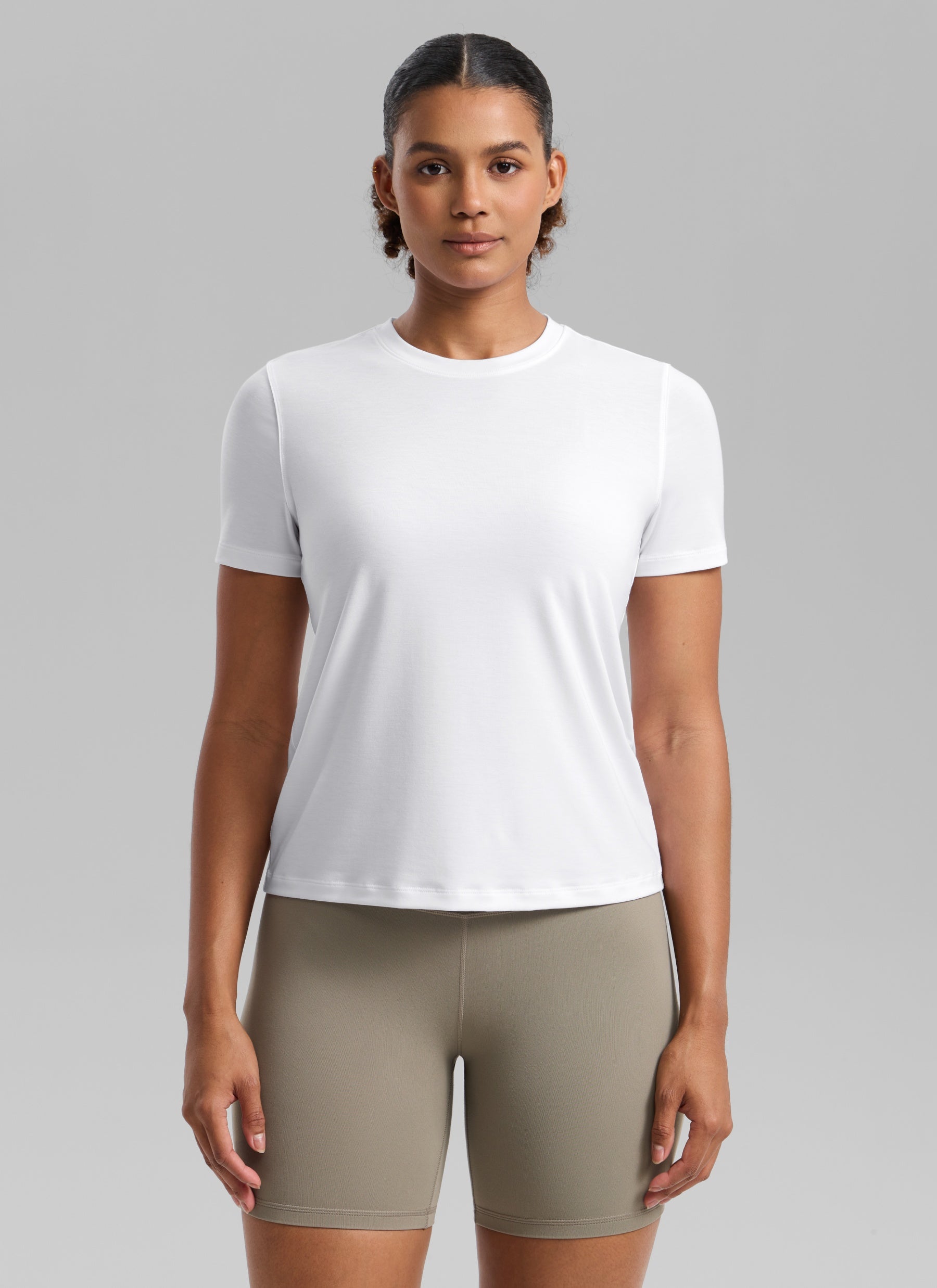 CRZ YOGA Women's Quick Dry Workout Crewneck Hip Length Short Sleeve White