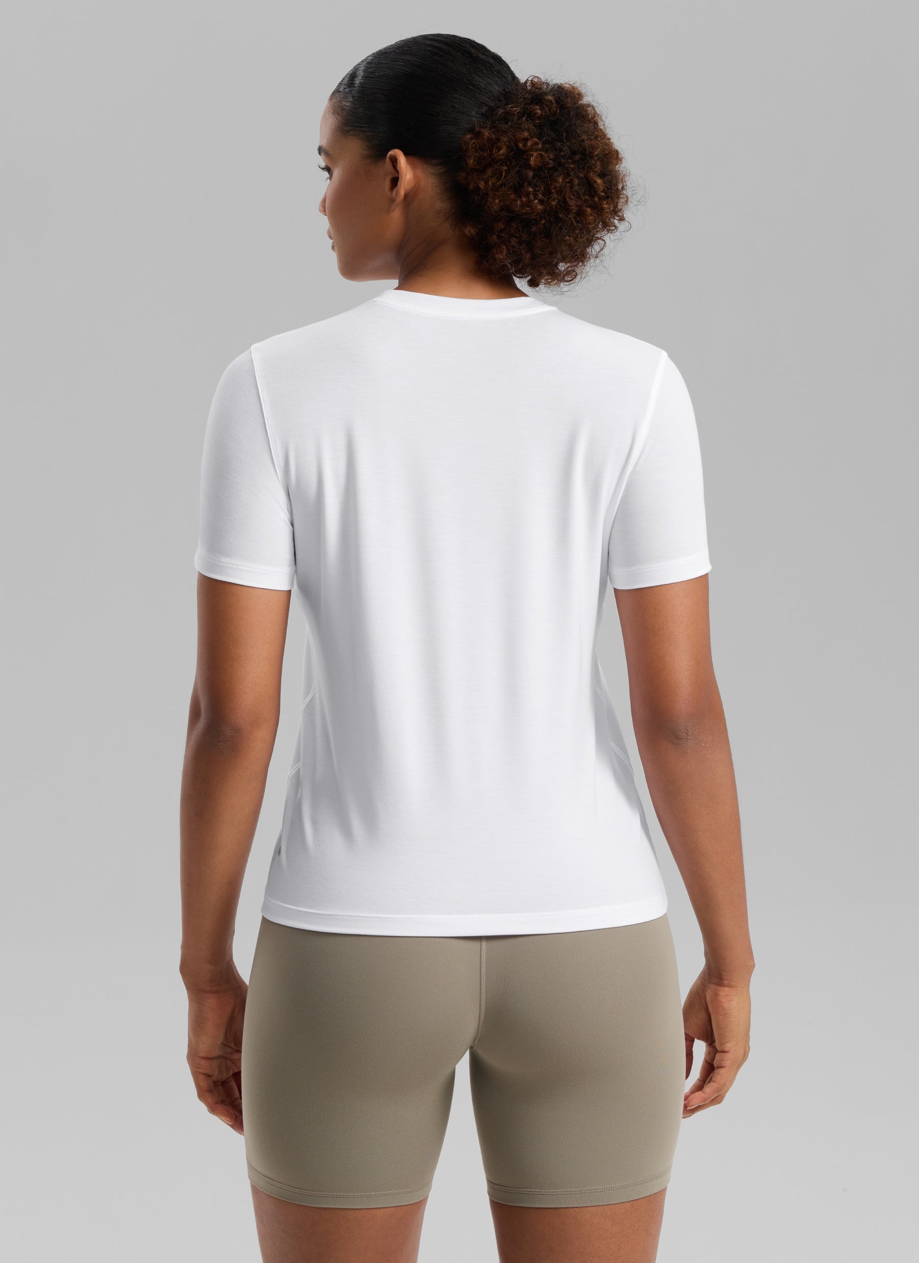 CRZ YOGA Women's Quick Dry Workout Crewneck Hip Length Short Sleeve White