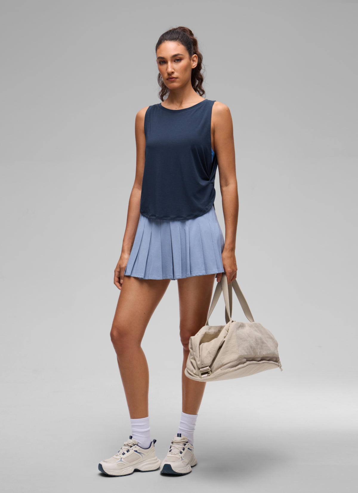 CRZ YOGA Women's Workout Quick Dry Crewneck Waist Length Relaxed Fit Tank Club Blue @model_info:V