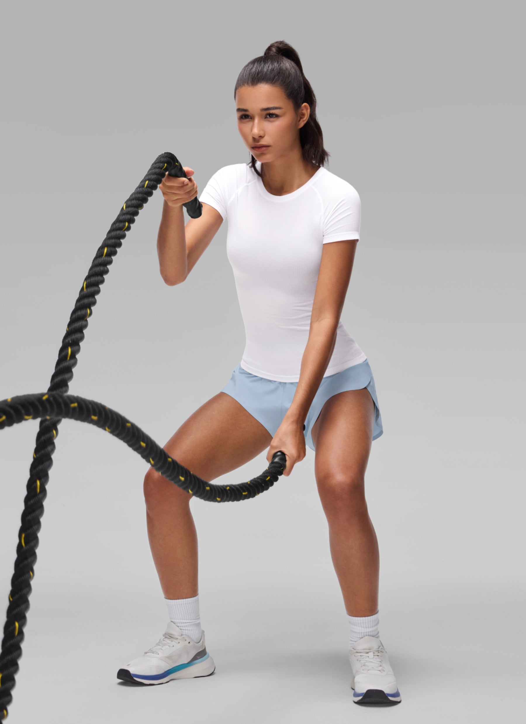 CRZ YOGA Women's Workout Seamless Crewneck Fitted Hip Short Sleeves White @model_info:A