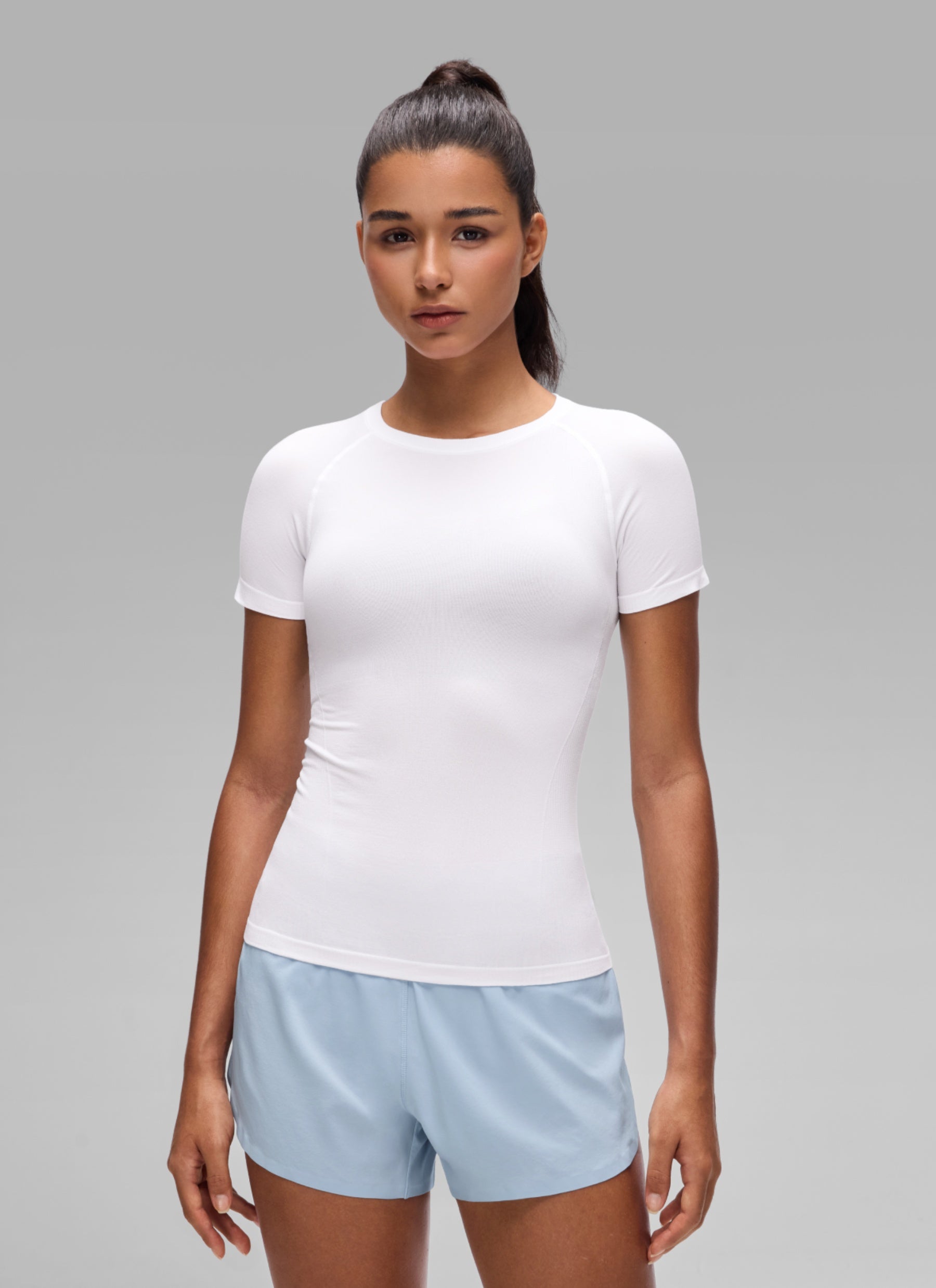 CRZ YOGA Women's Workout Seamless Crewneck Fitted Hip Short Sleeves White