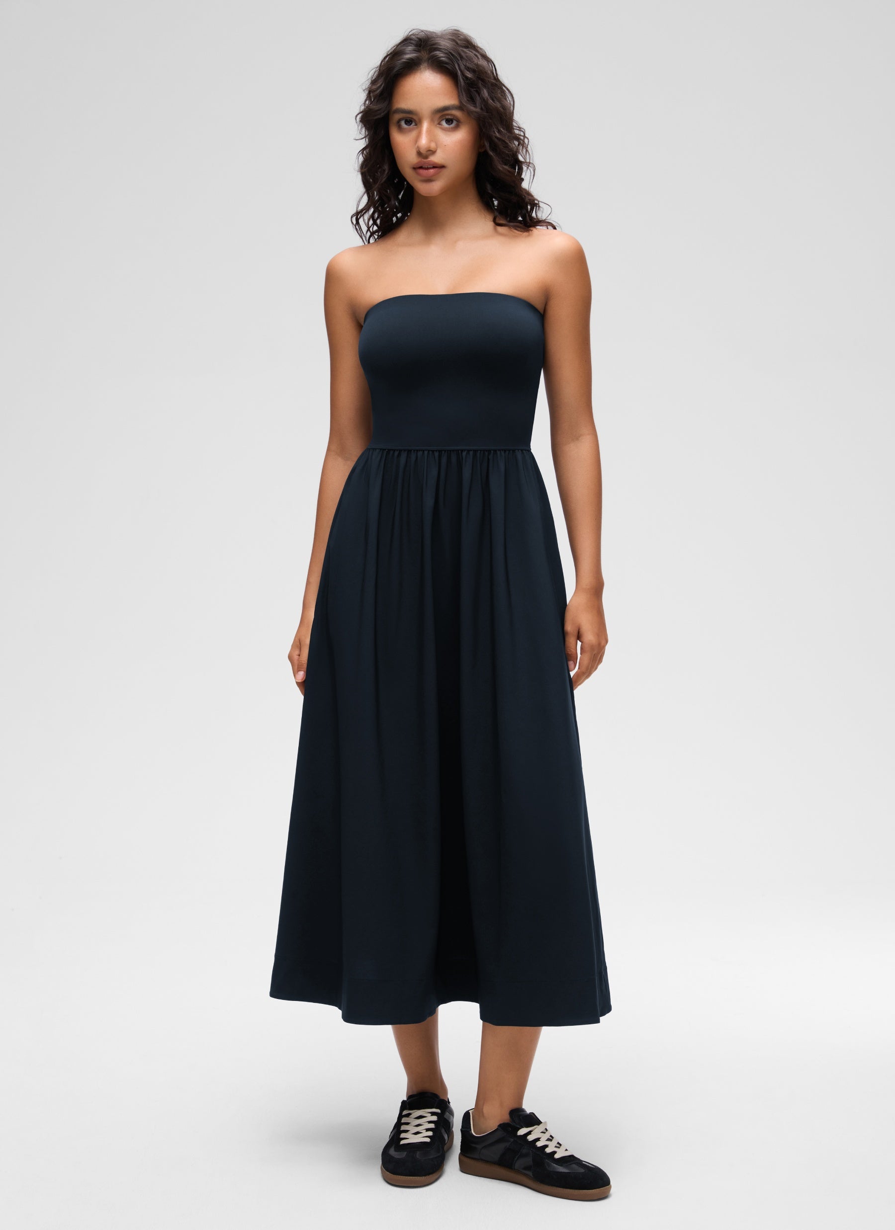CRZ YOGA Women's Dual-fabric Casual Strapless Built in Bra Long Dress True Navy