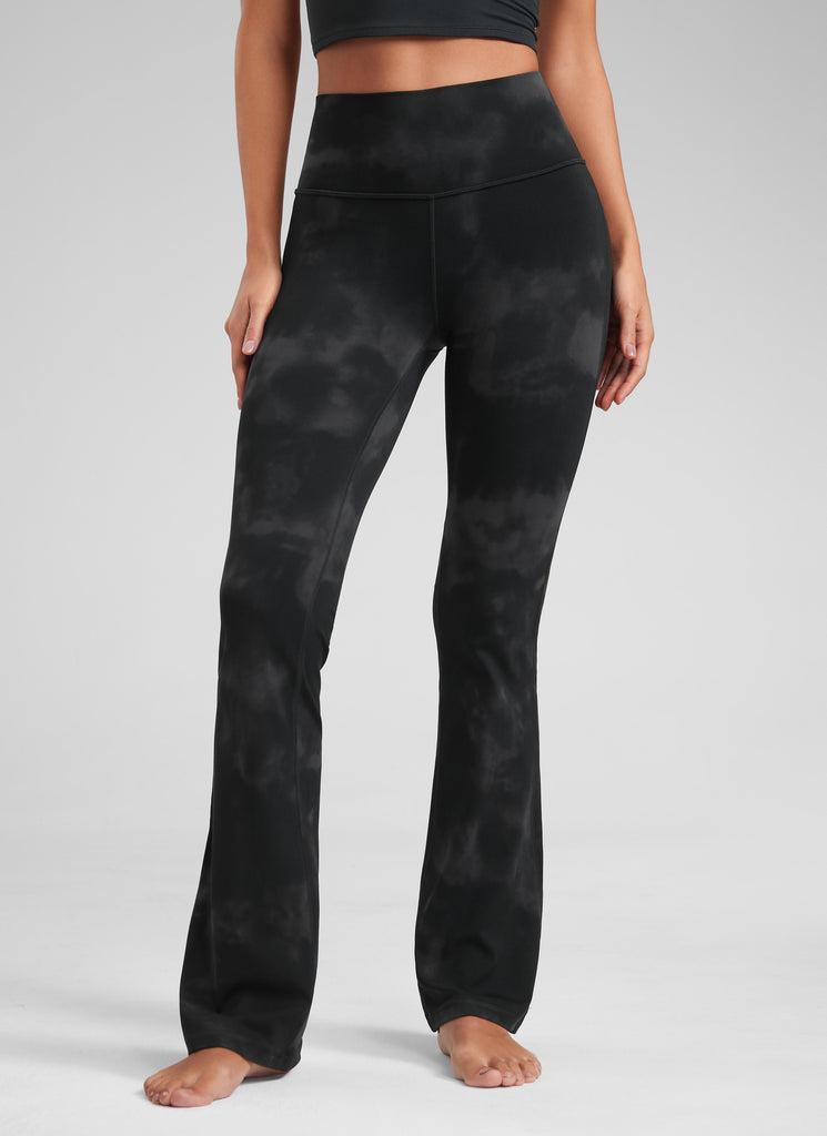 CRZ YOGA Women's Butterluxe High Waist Flare Leg Bootcut Leggings 32" Red Merlot