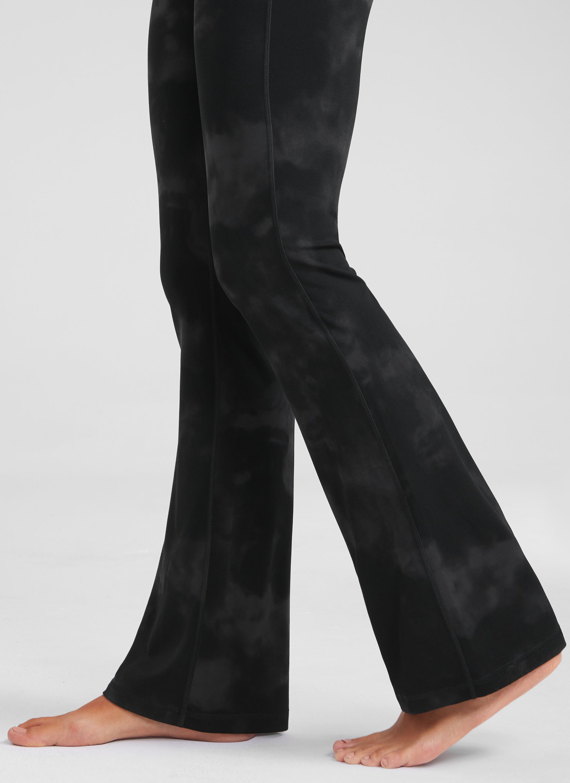 CRZ YOGA Women's Butterluxe High Waist Flare Leg Bootcut Leggings 32