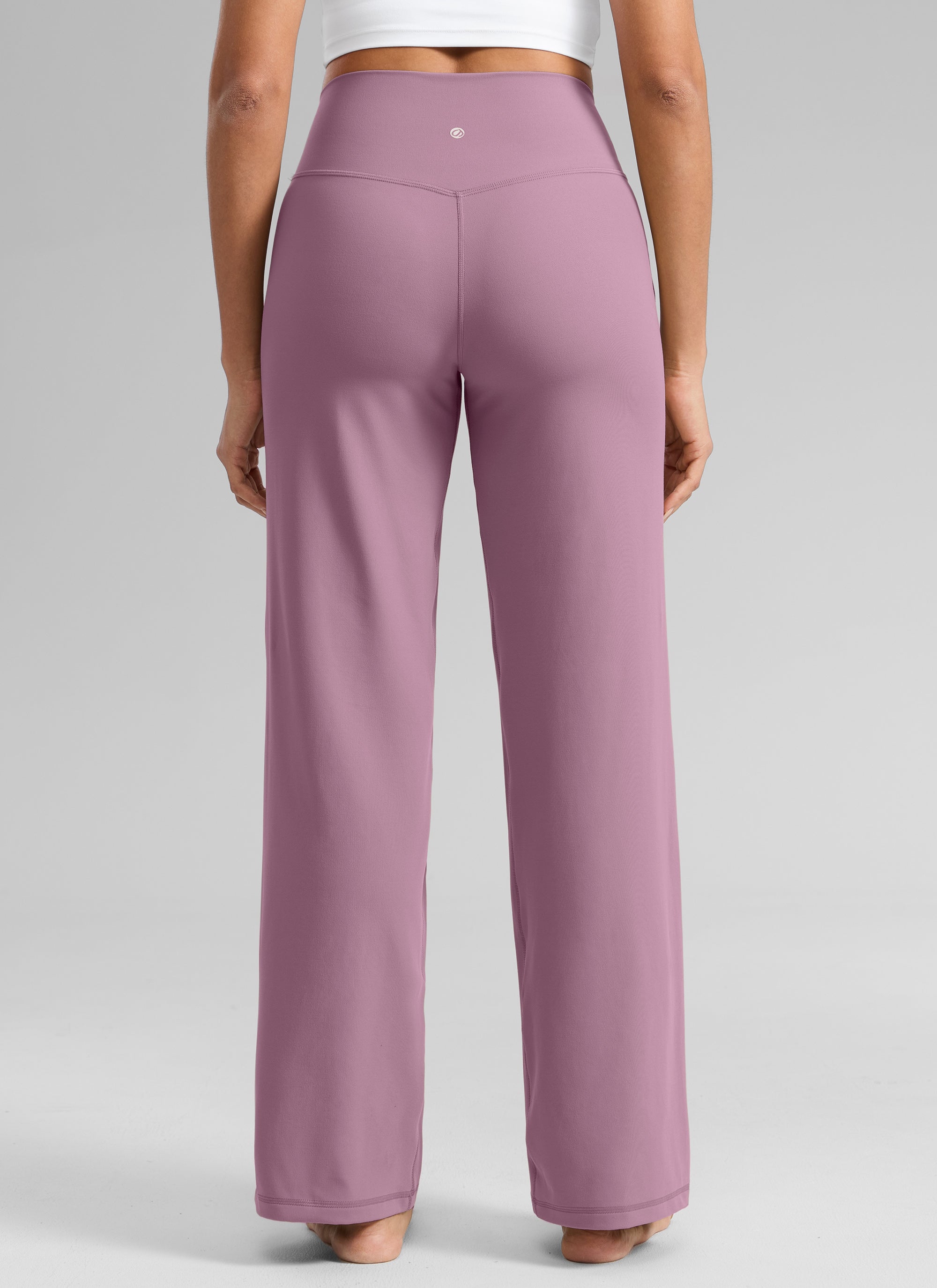 REVES/リーブス　CURVE PANTS リーブス REVES 24SS アパルトモン取り扱い CURVE PANTS パンツ